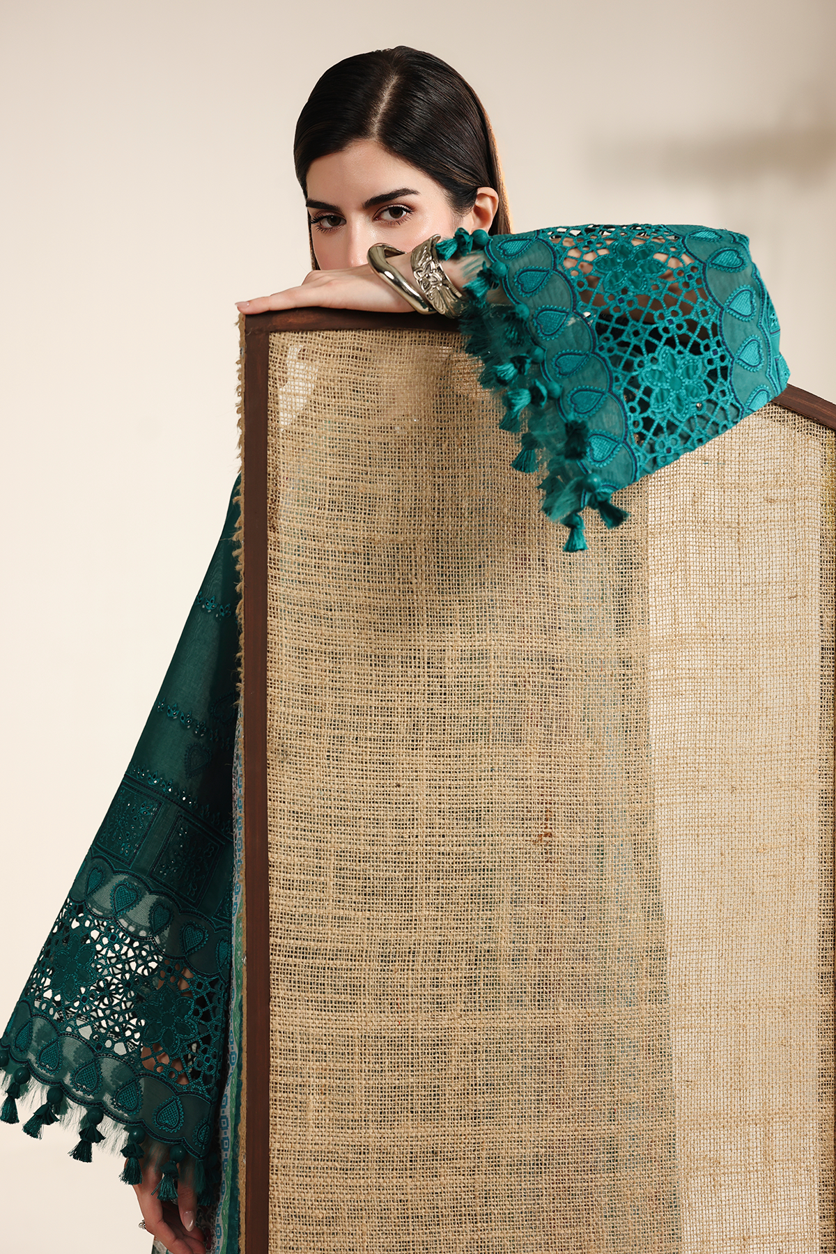 EMBROIDERED LAWN IL26-D03
