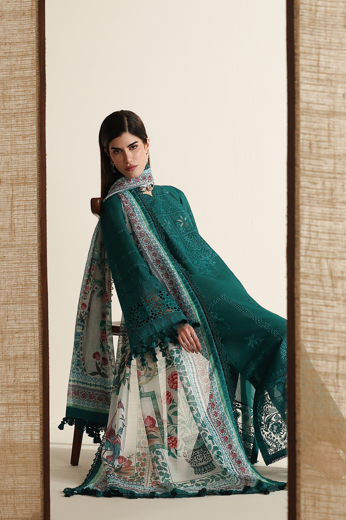 EMBROIDERED LAWN IL26-D03