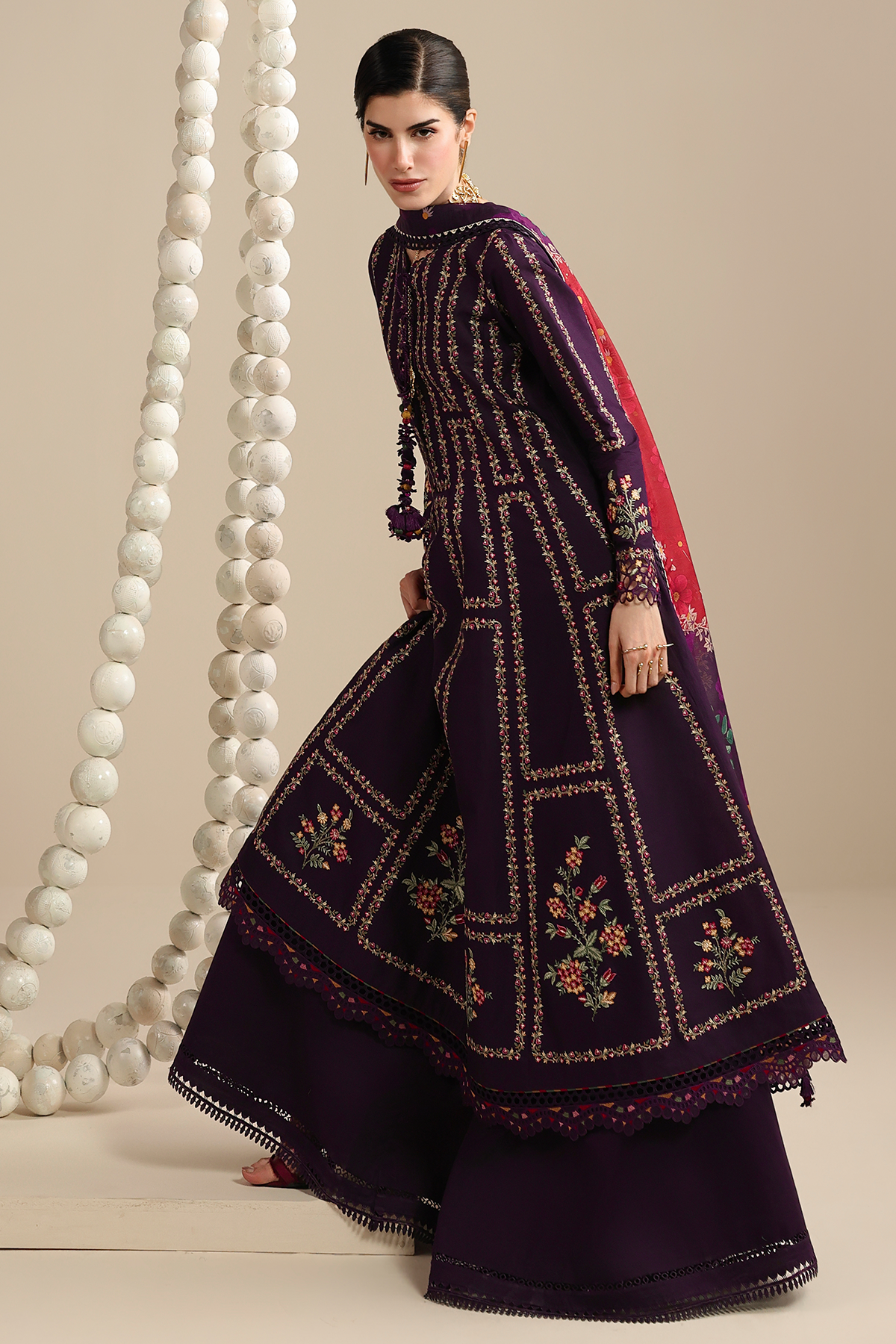 EMBROIDERED LAWN IL26-D06