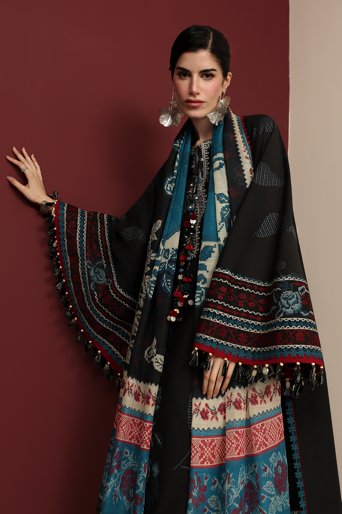 EMBROIDERED LAWN IL26-D05