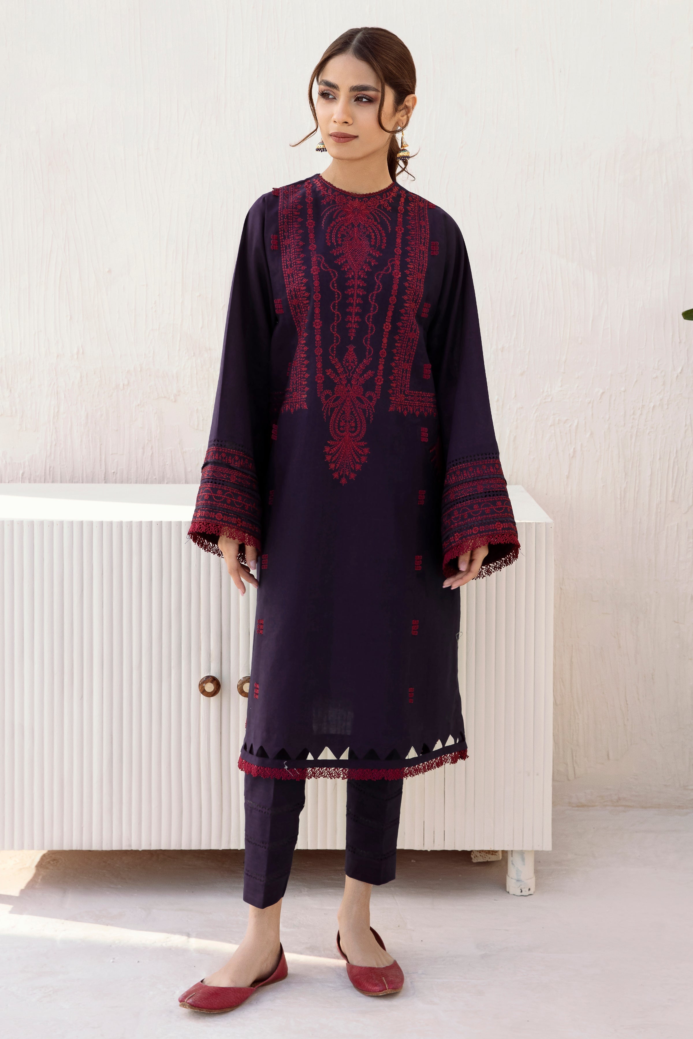 EMBROIDERED KHADDAR UW-0246