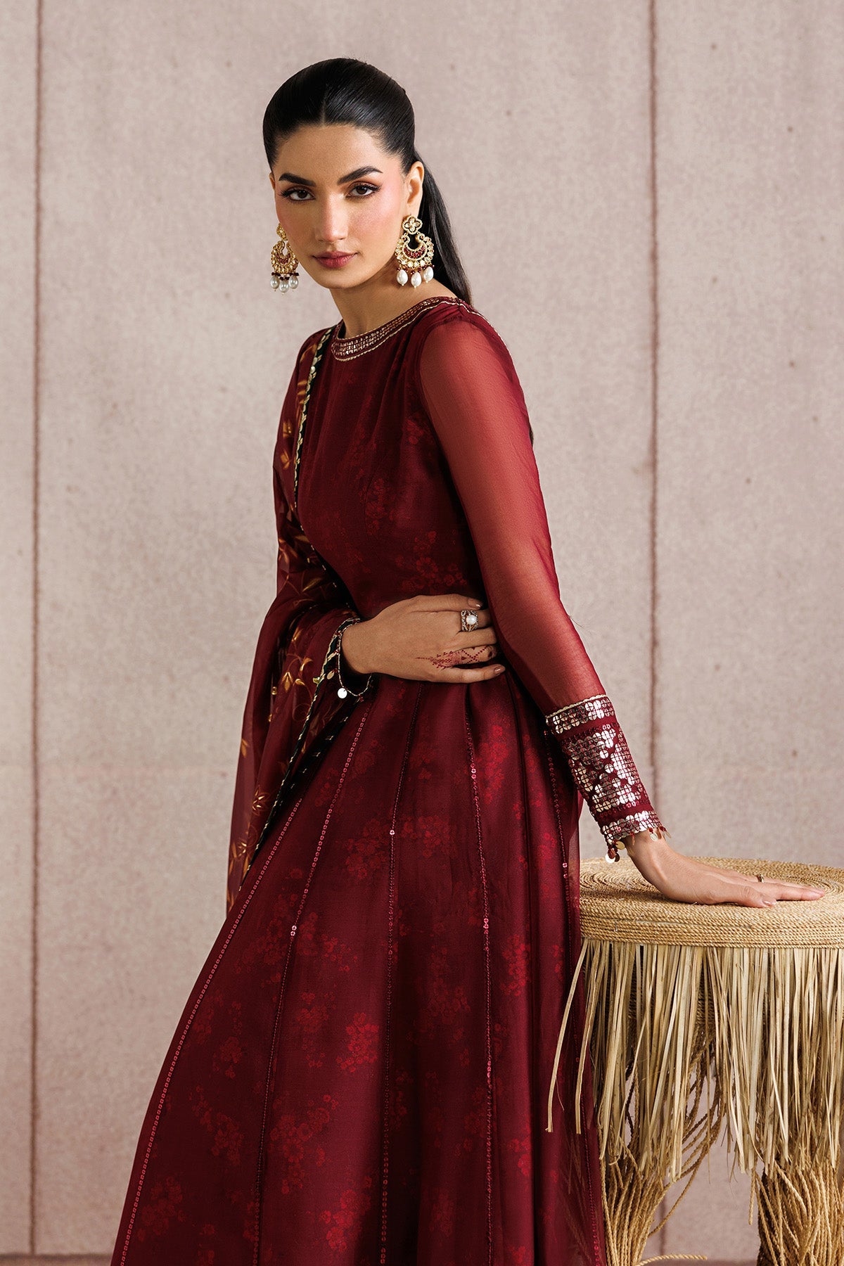 EMBROIDERED CHIFFON UC-3118
