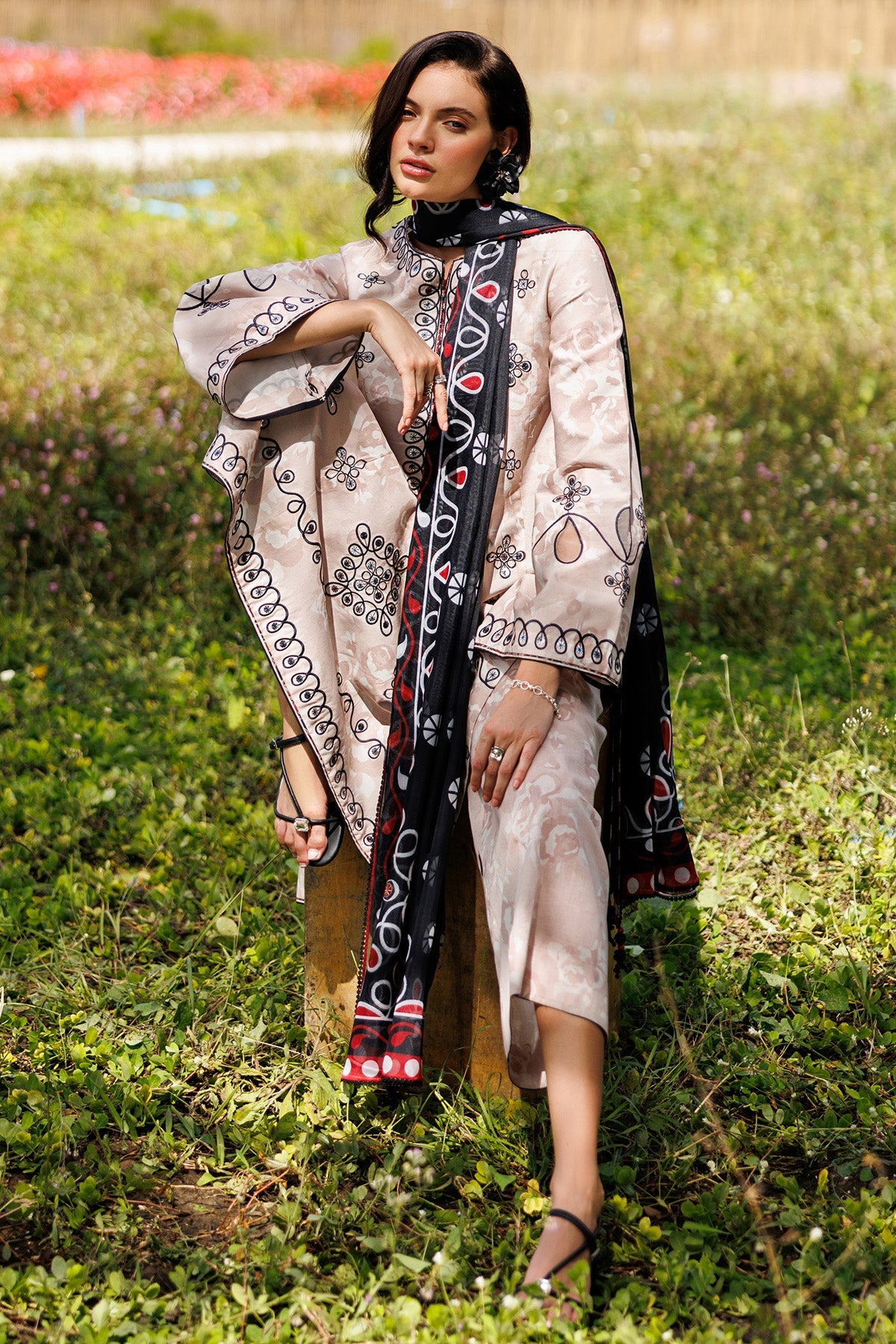 EMBROIDERED LAWN RTW-1289
