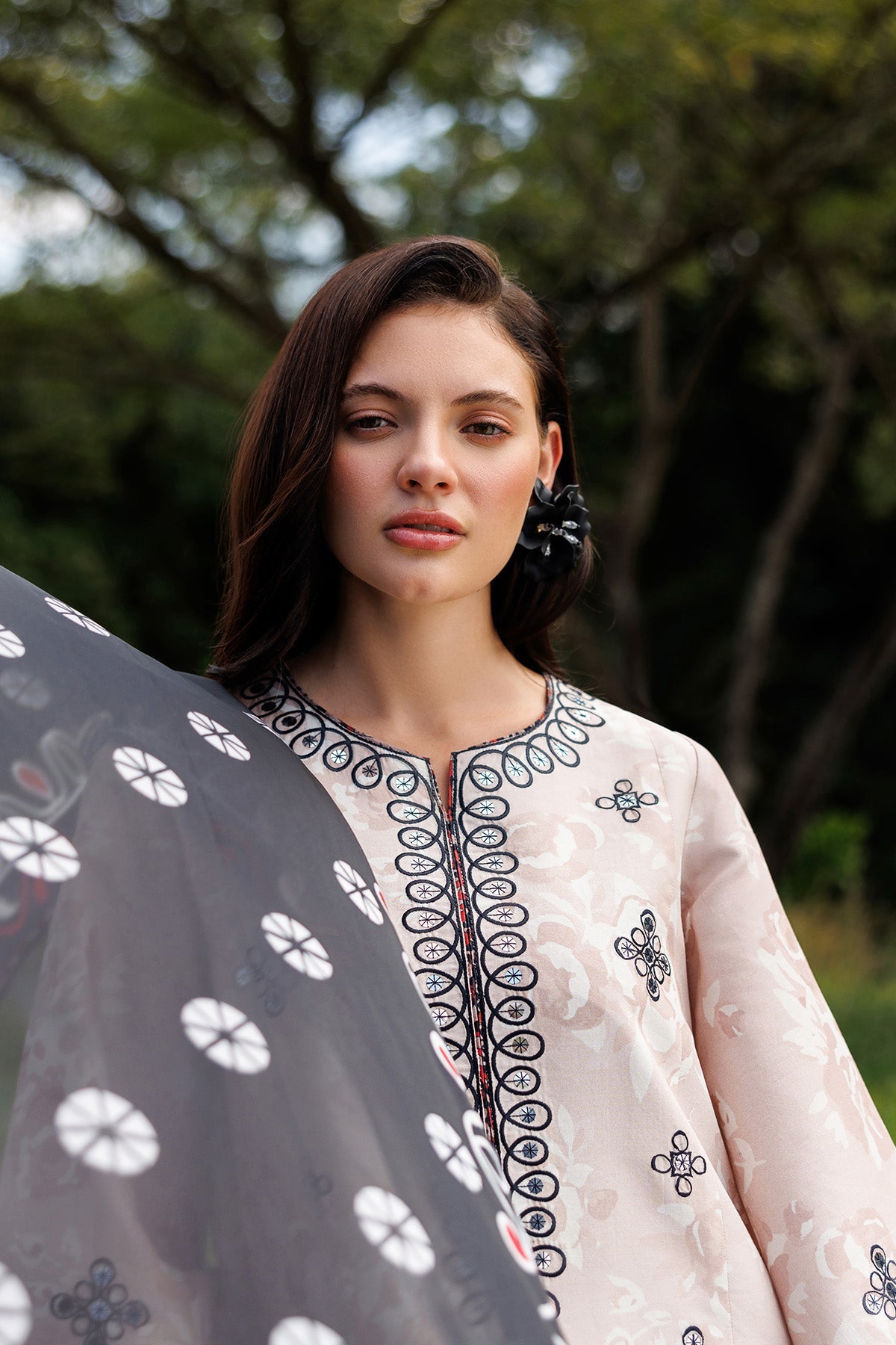 EMBROIDERED LAWN RTW-1289