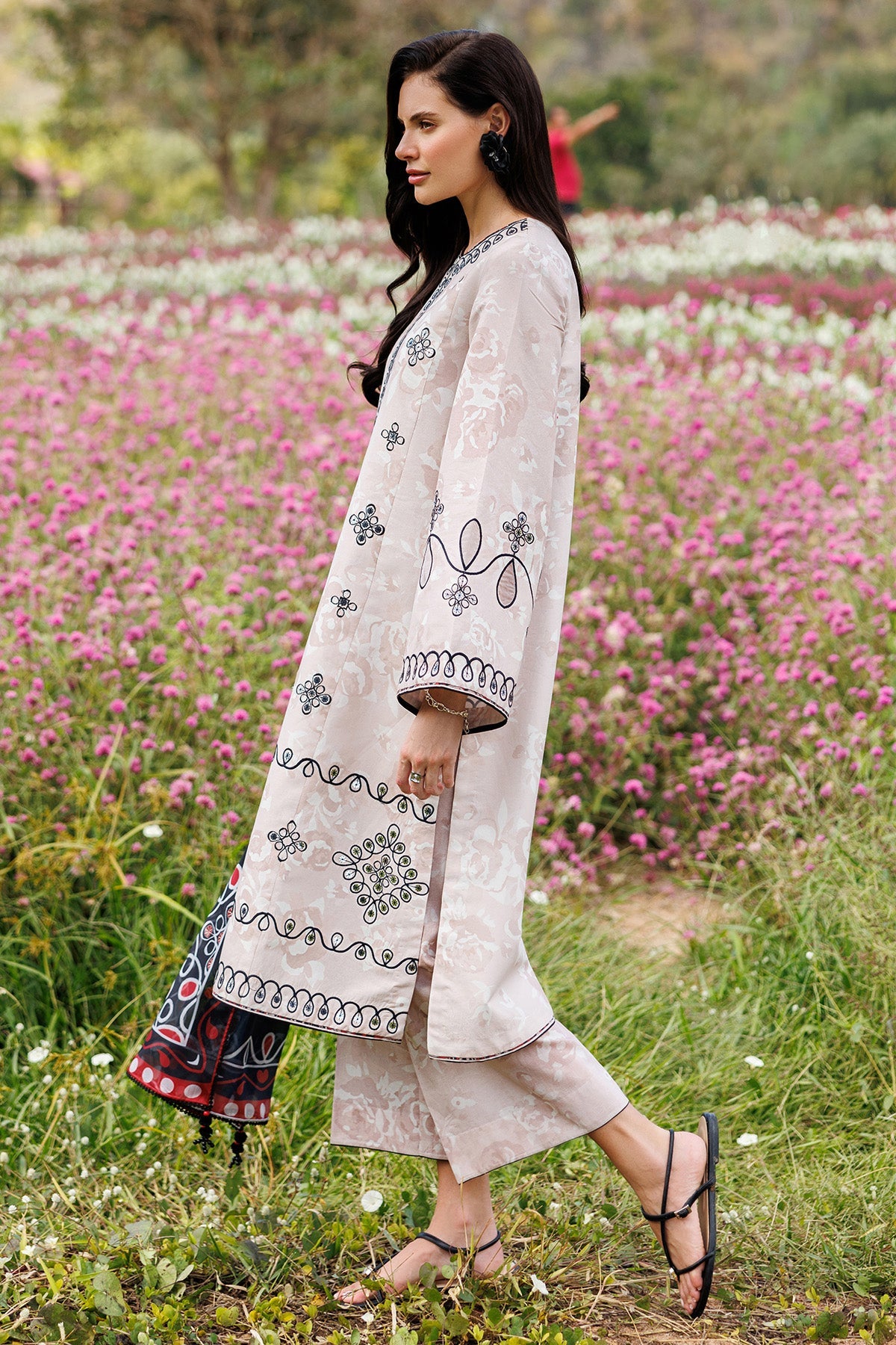 EMBROIDERED LAWN RTW-1289