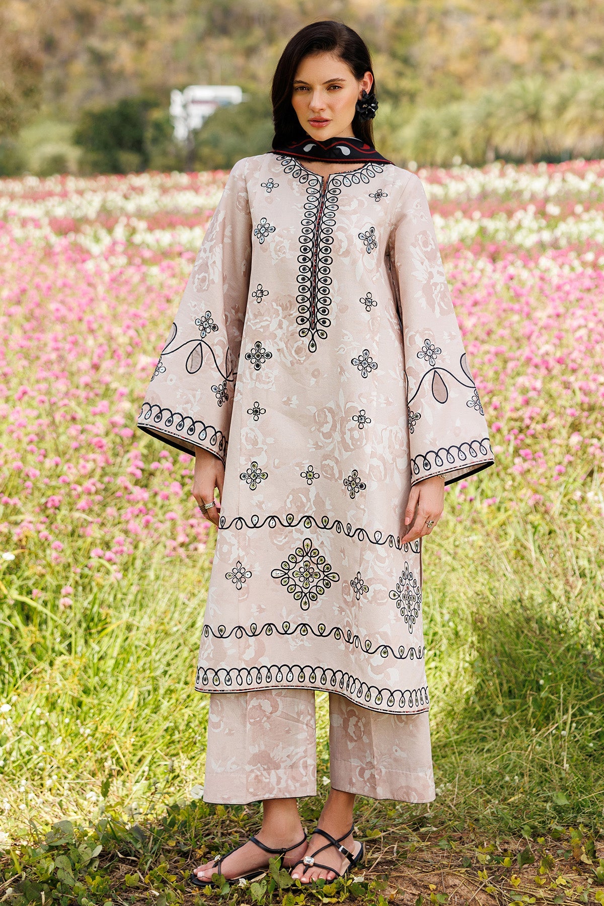 EMBROIDERED LAWN RTW-1289