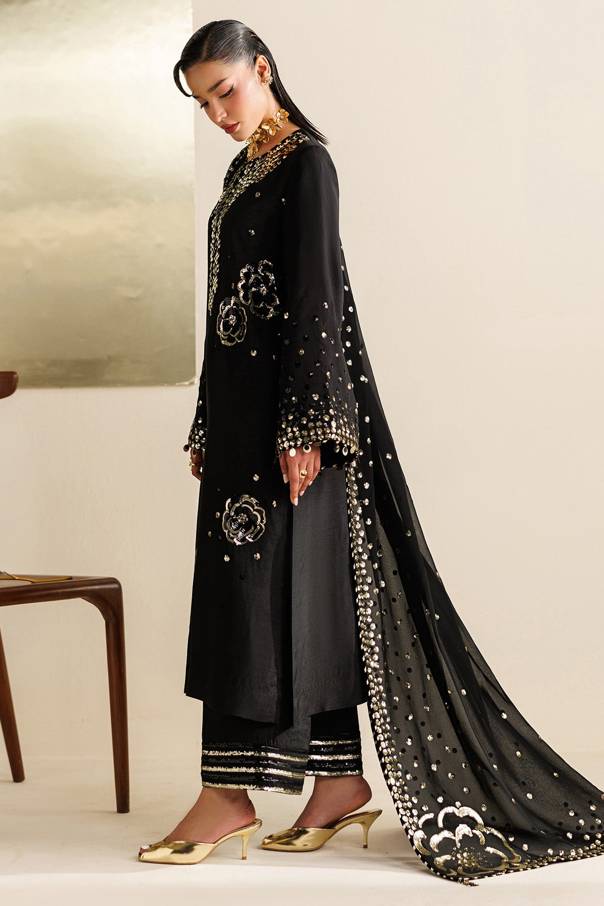 Embroidered Raw Silk UR-7065