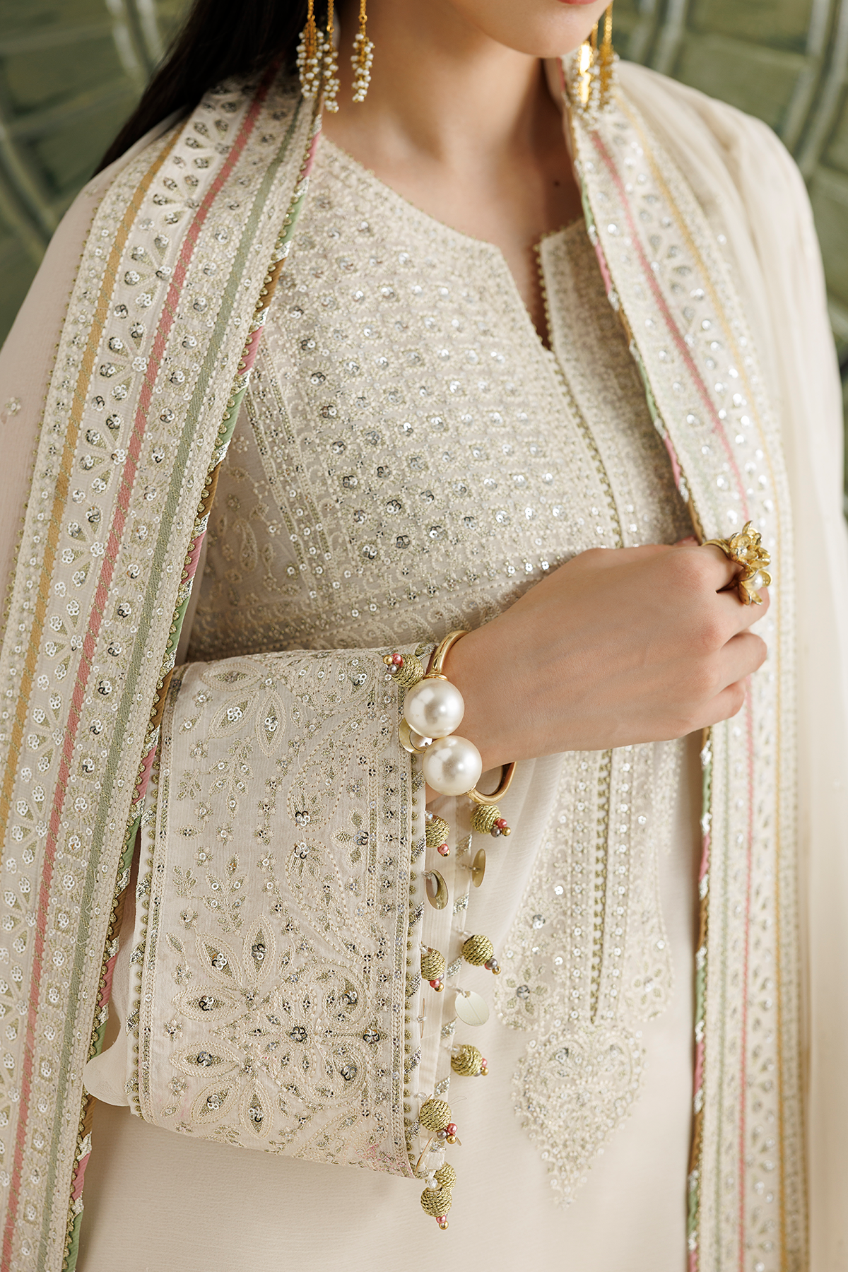 EMBROIDERED CHIFFON UC-3135