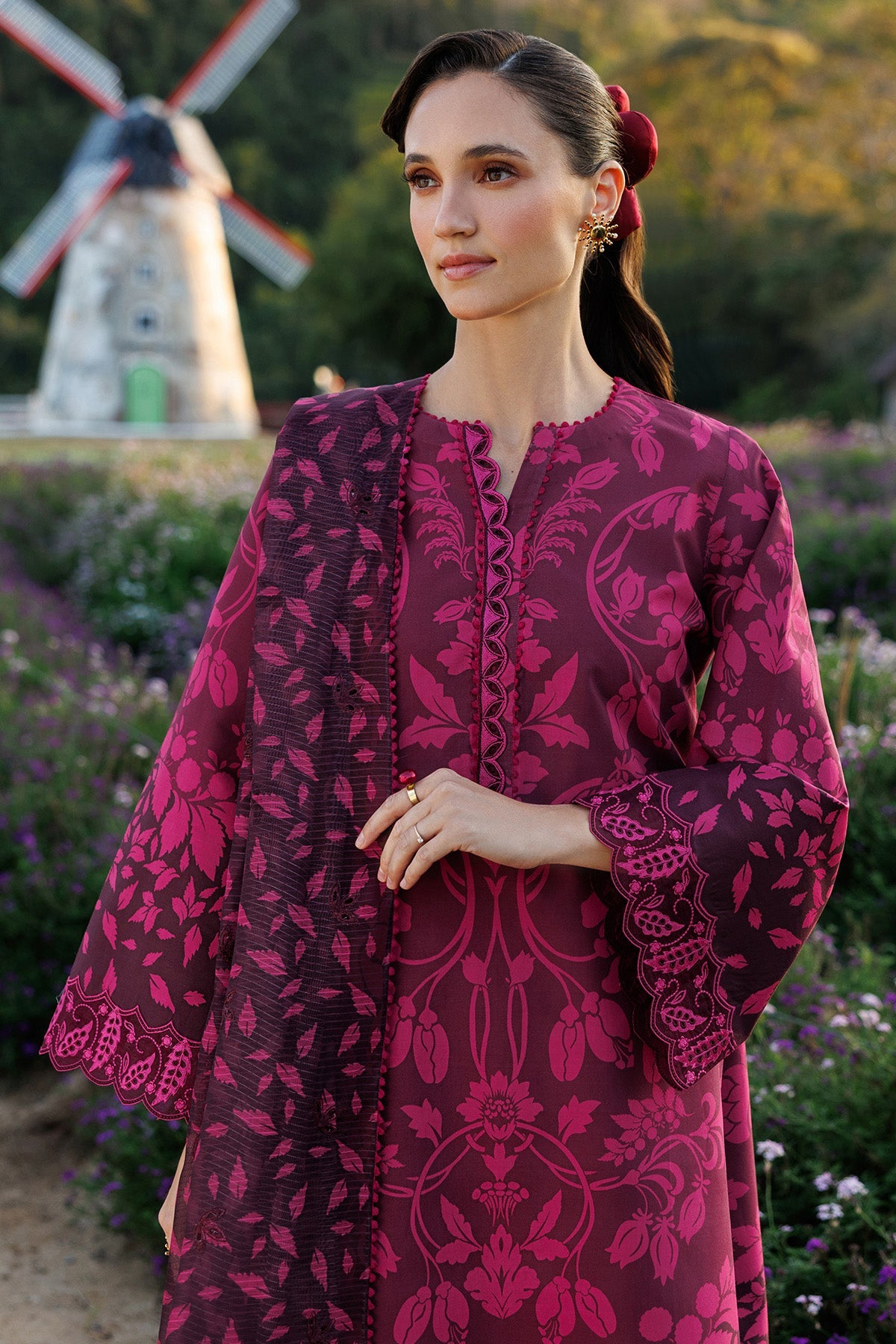 EMBROIDERED LAWN USE-9306