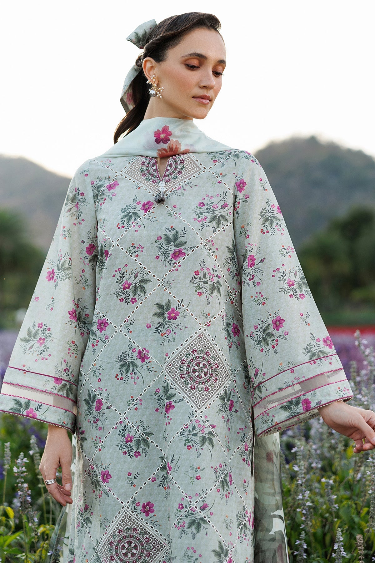 EMBROIDERED LAWN RTW-1282