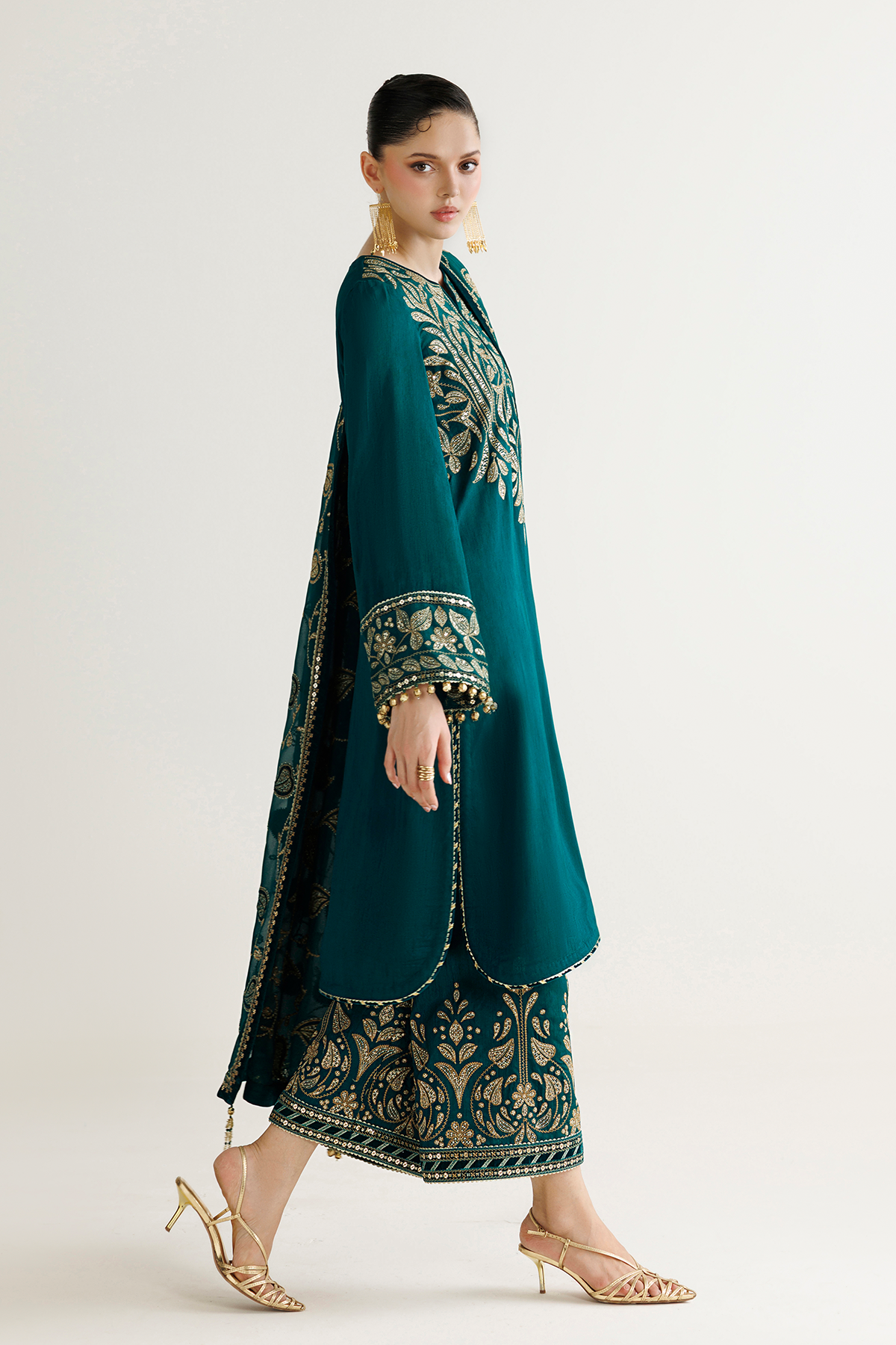 EMBROIDERED RAW SILK UR-7092