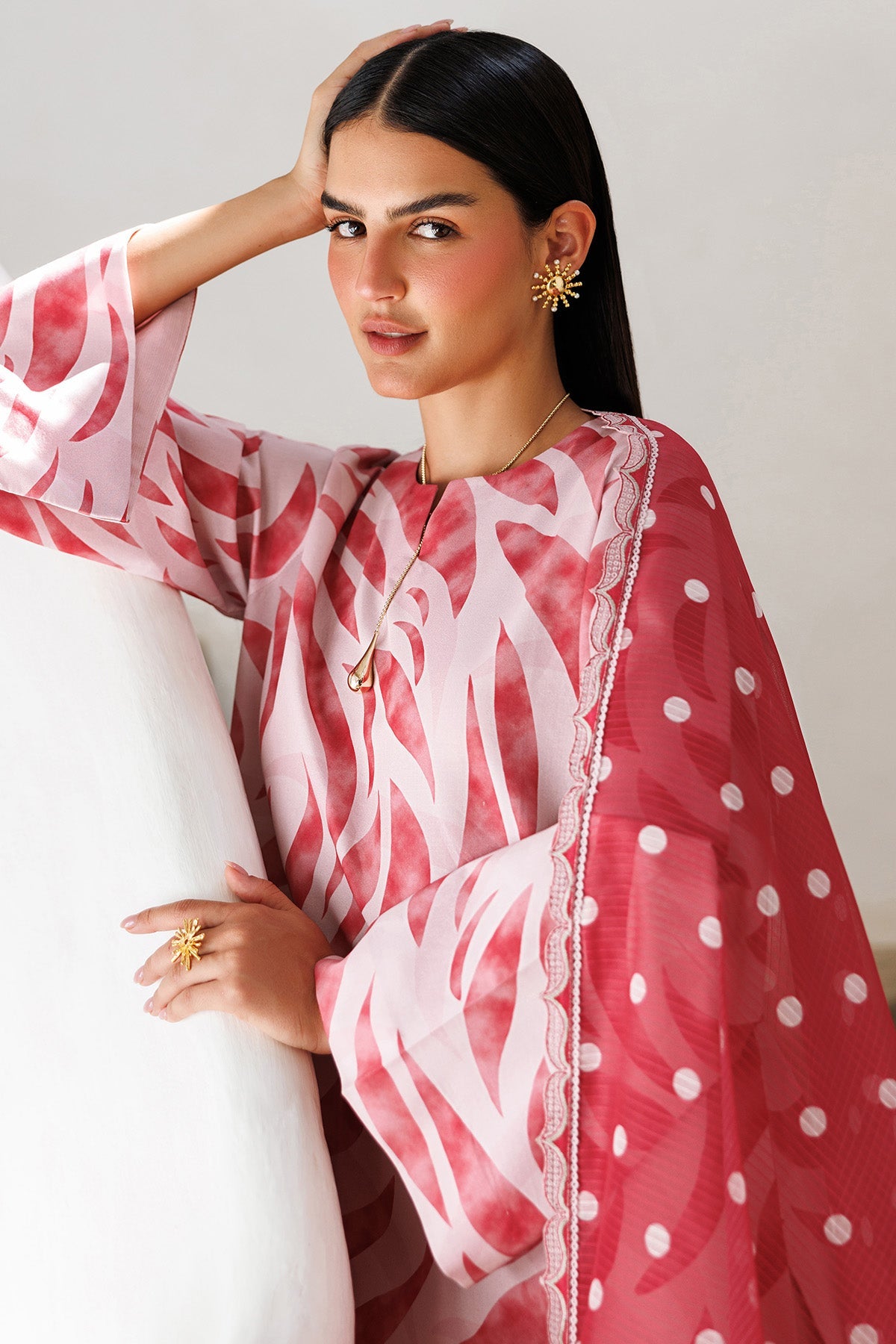 EMBROIDERED LAWN USE-9297