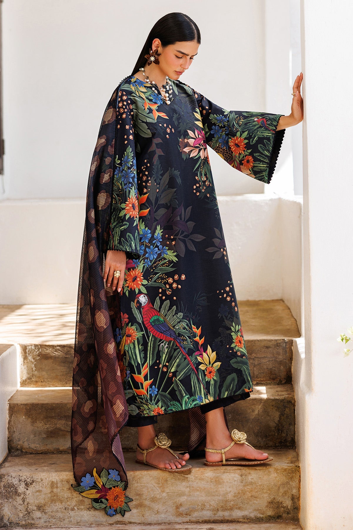 EMBROIDERED LAWN USE-9310