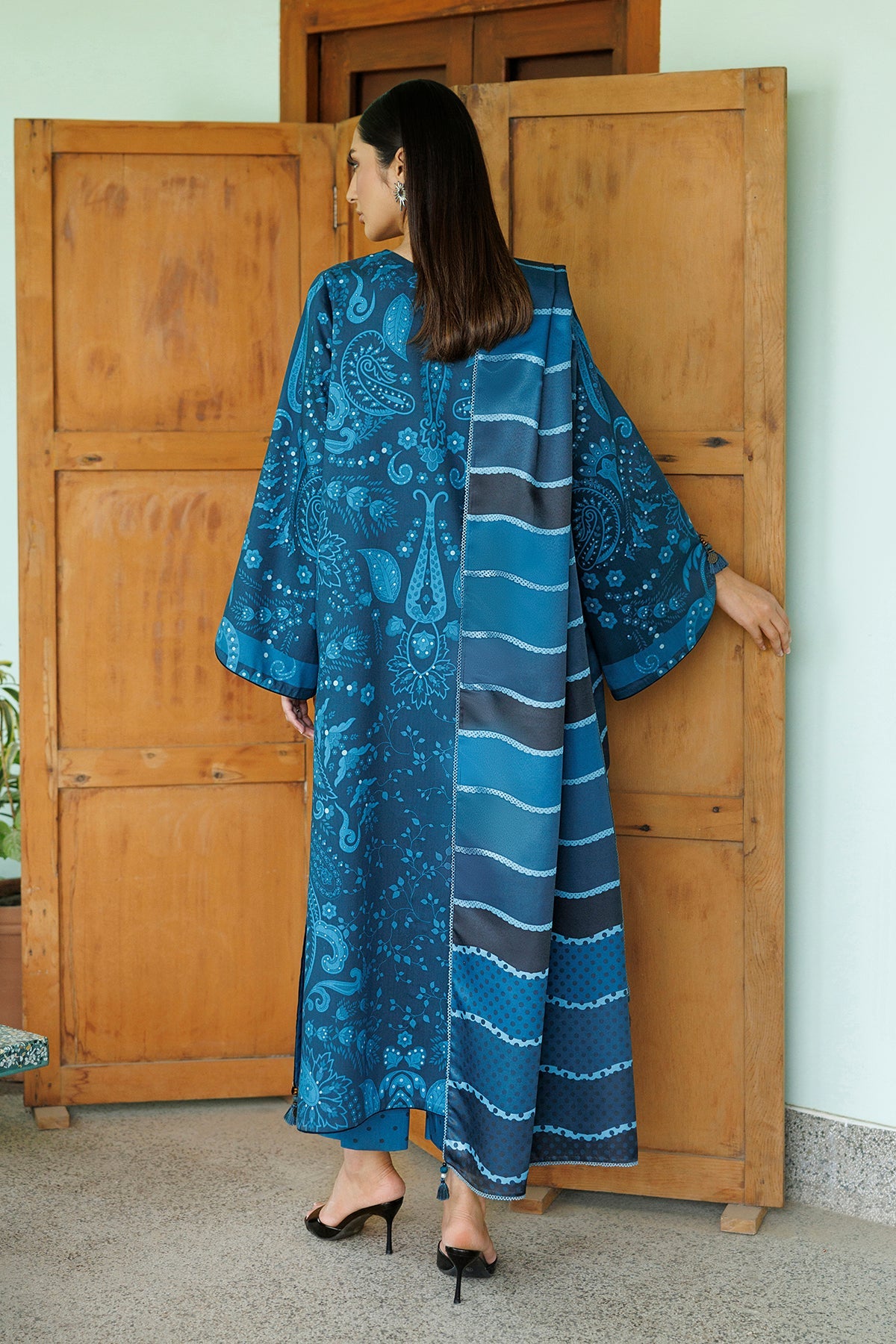 EMBROIDERED PREMIUM VISCOSE UW-0276