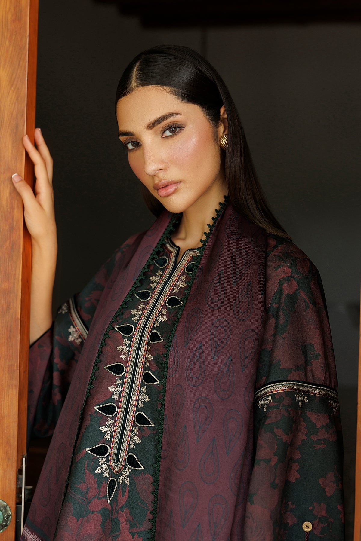 EMBROIDERED PREMIUM VISCOSE RTW-0262