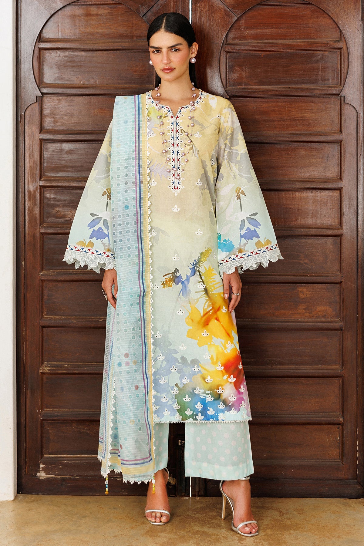 EMBROIDERED LAWN USE-9292