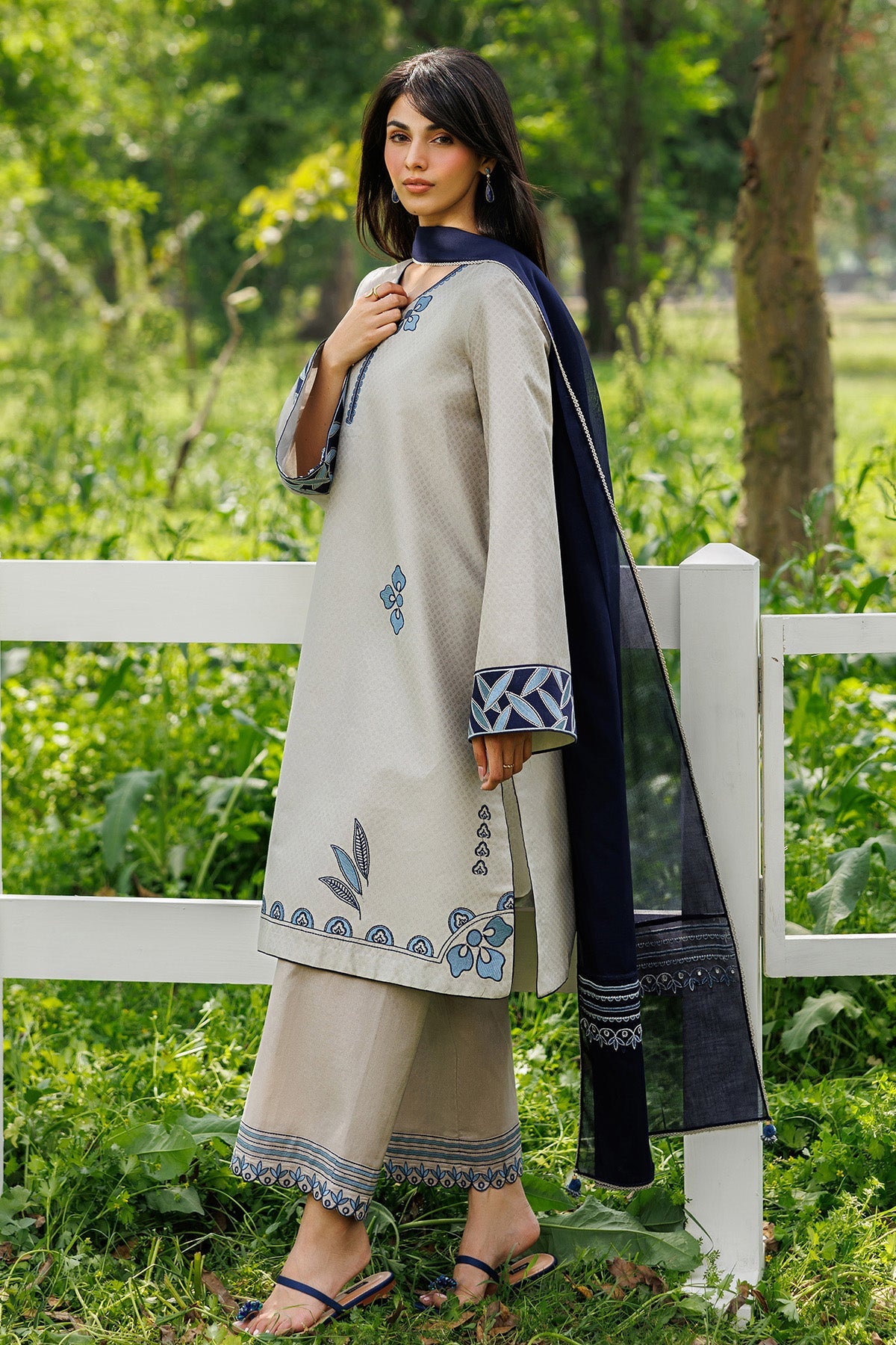 EMBROIDERED LAWN RTW-1306