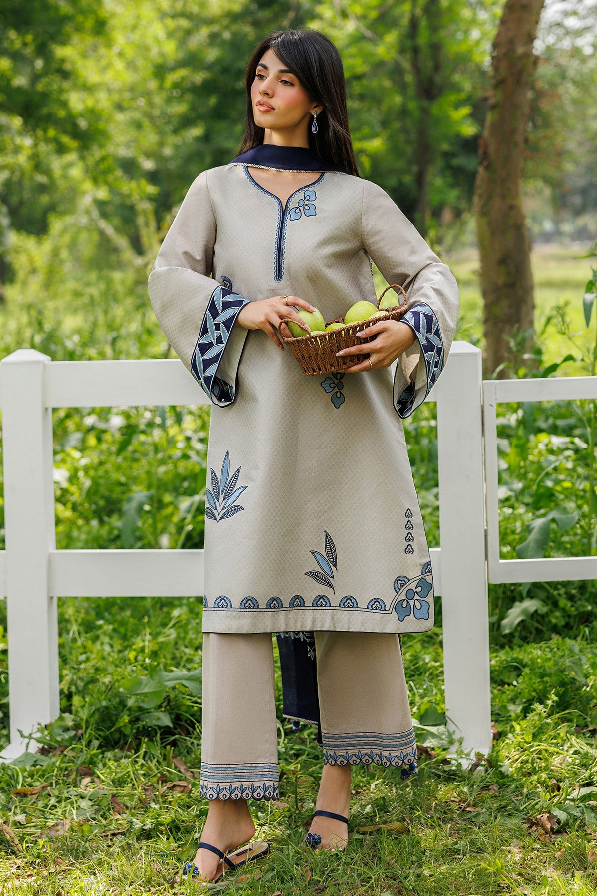 EMBROIDERED LAWN RTW-1306