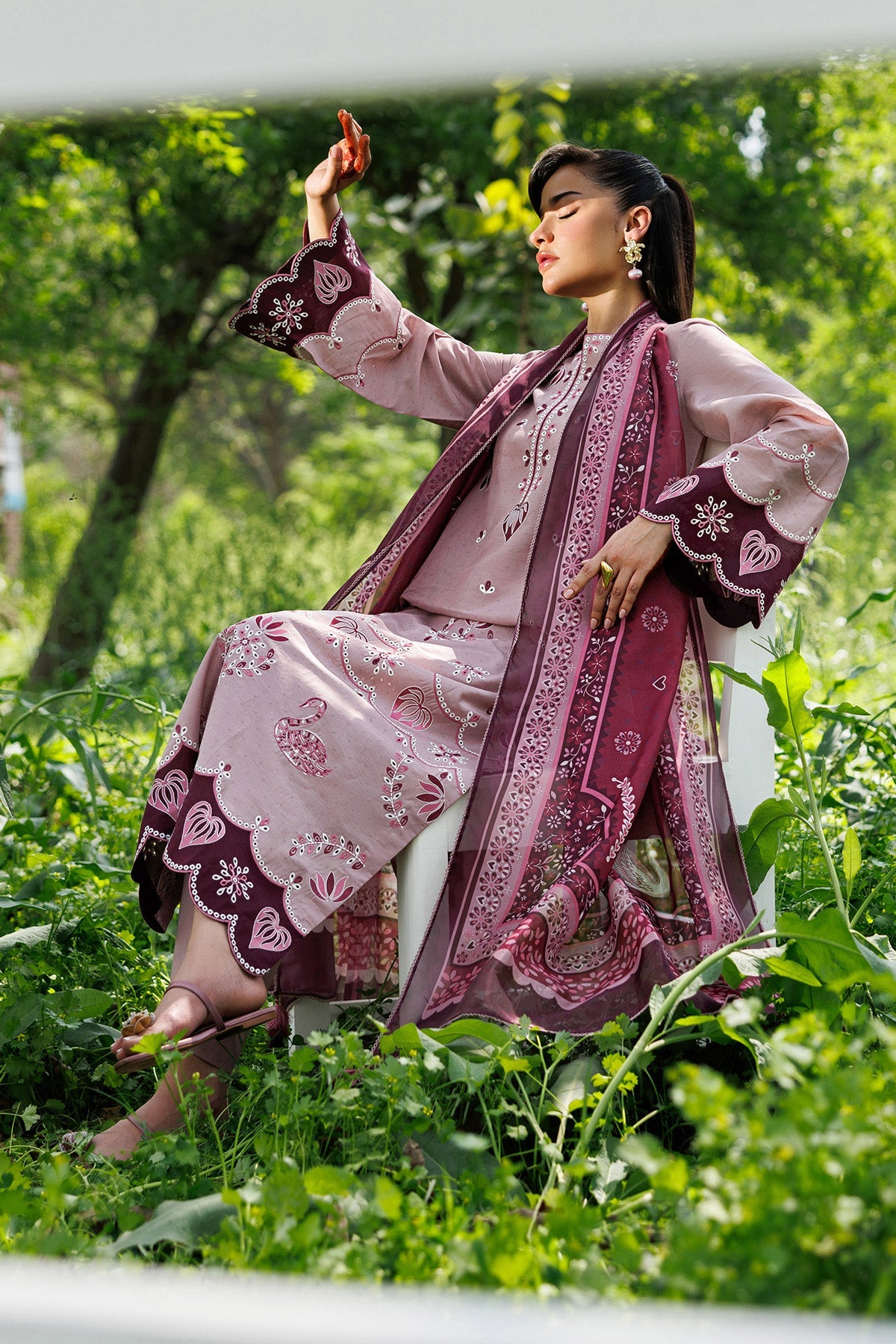 EMBROIDERED LAWN RTW-9348