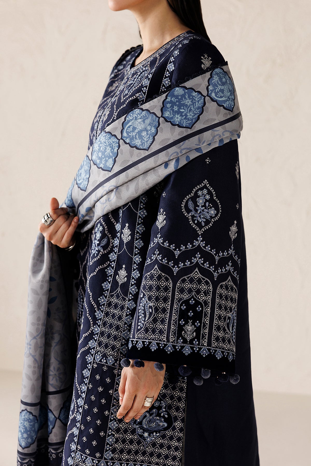 EMBROIDERED PREMIUM KHADDAR UW-0251