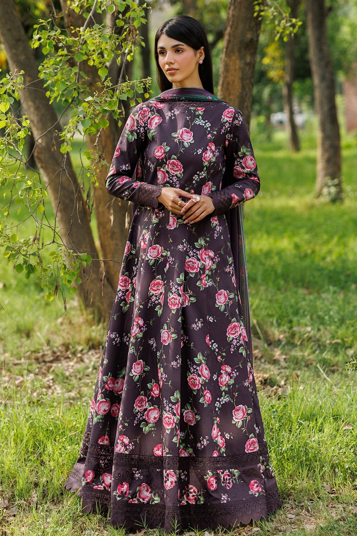 EMBROIDERED LAWN USE-9353