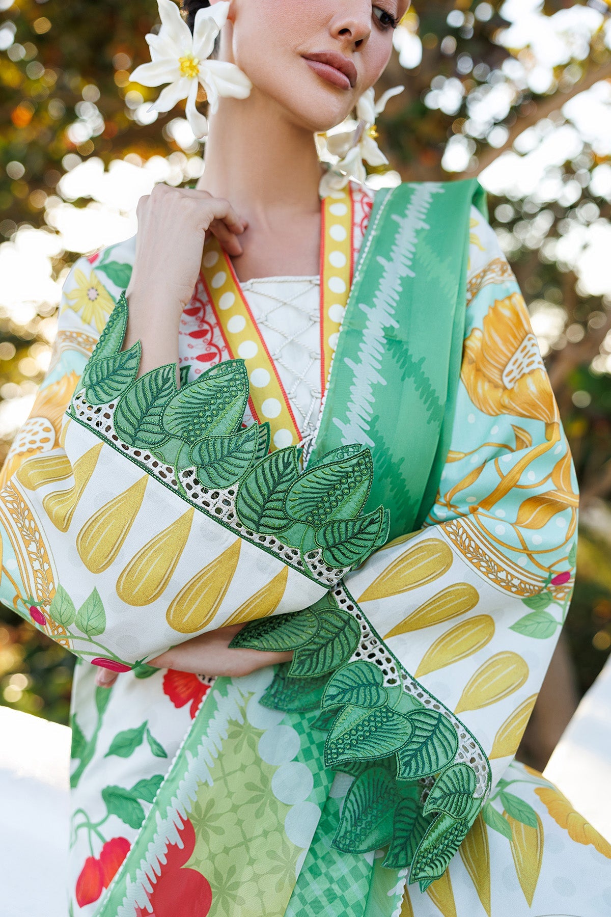 EMBROIDERED LAWN USE-9286