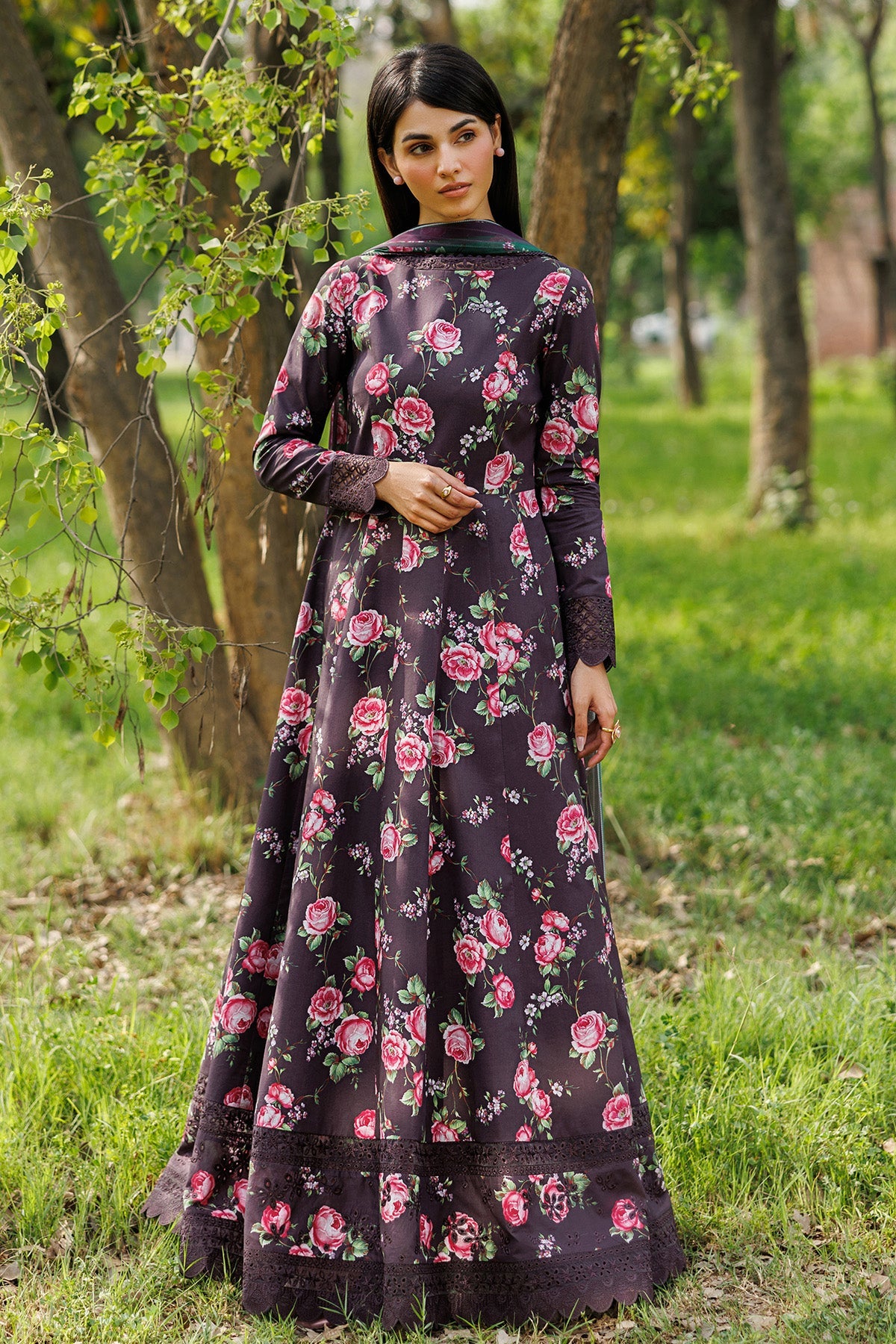 EMBROIDERED LAWN USE-9353