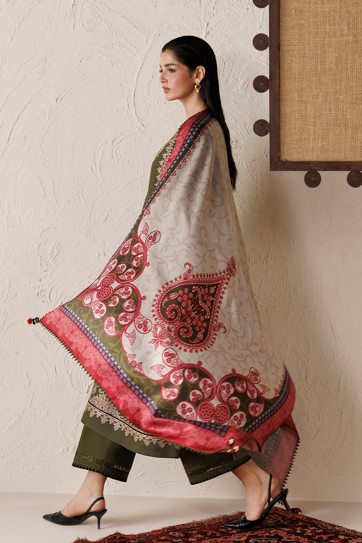 EMBROIDERED PREMIUM KHADDAR RTW-0255