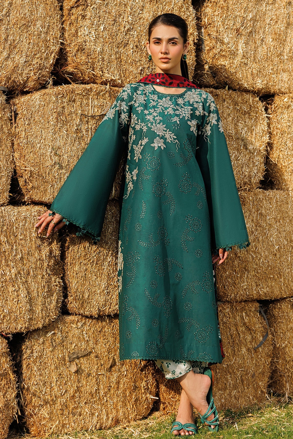 EMBROIDERED LAWN USE-9330