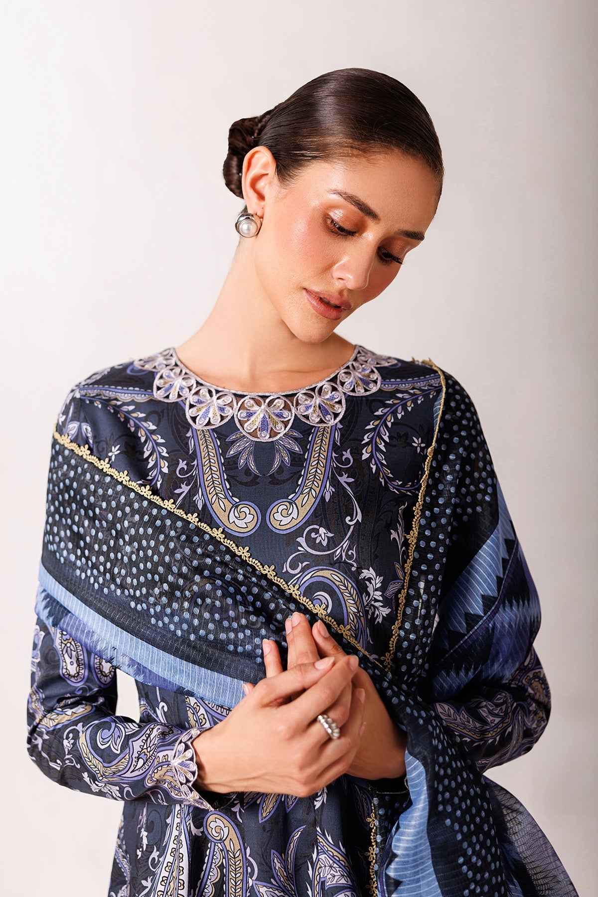 EMBROIDERED LAWN RTW-1286