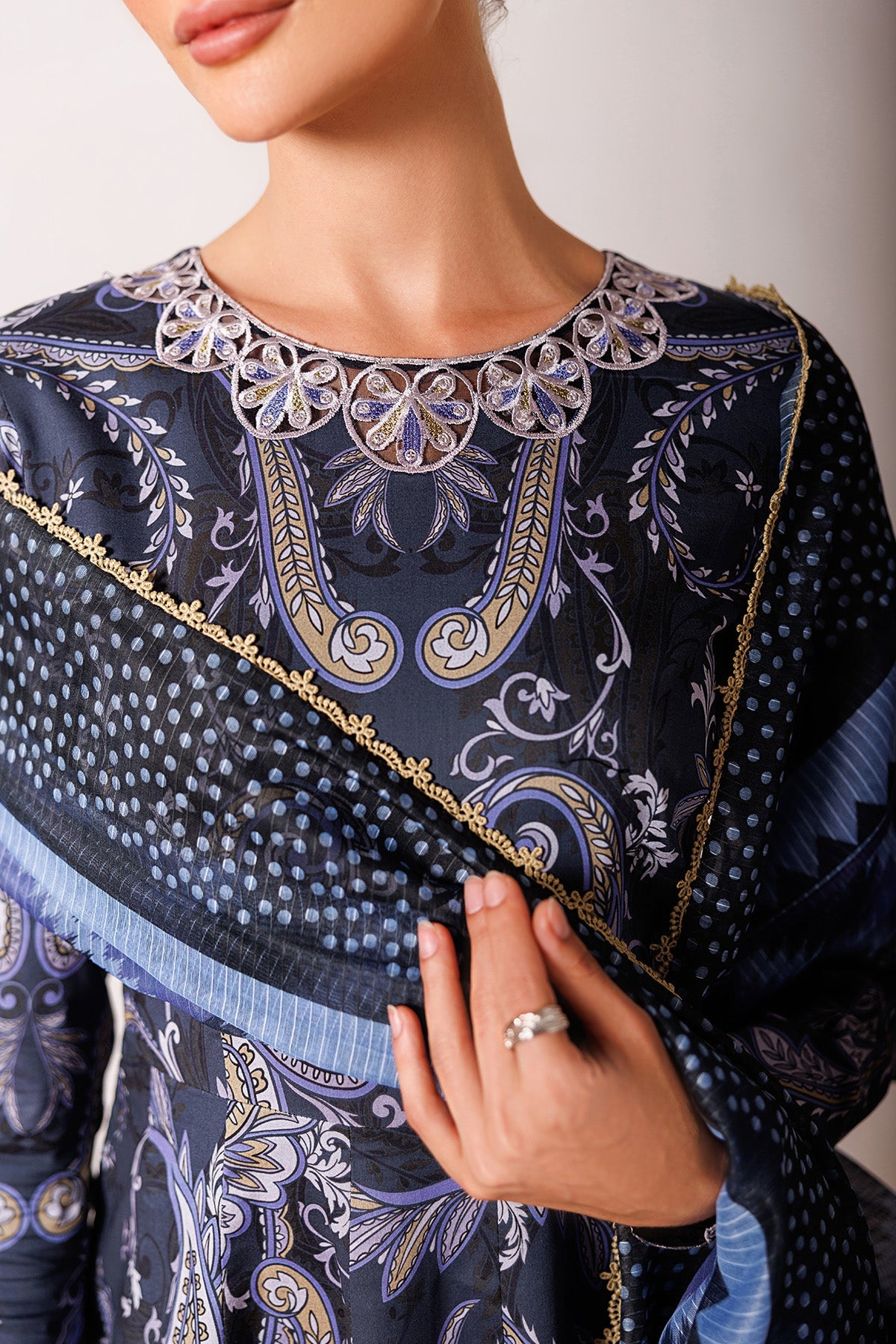 EMBROIDERED LAWN RTW-1286