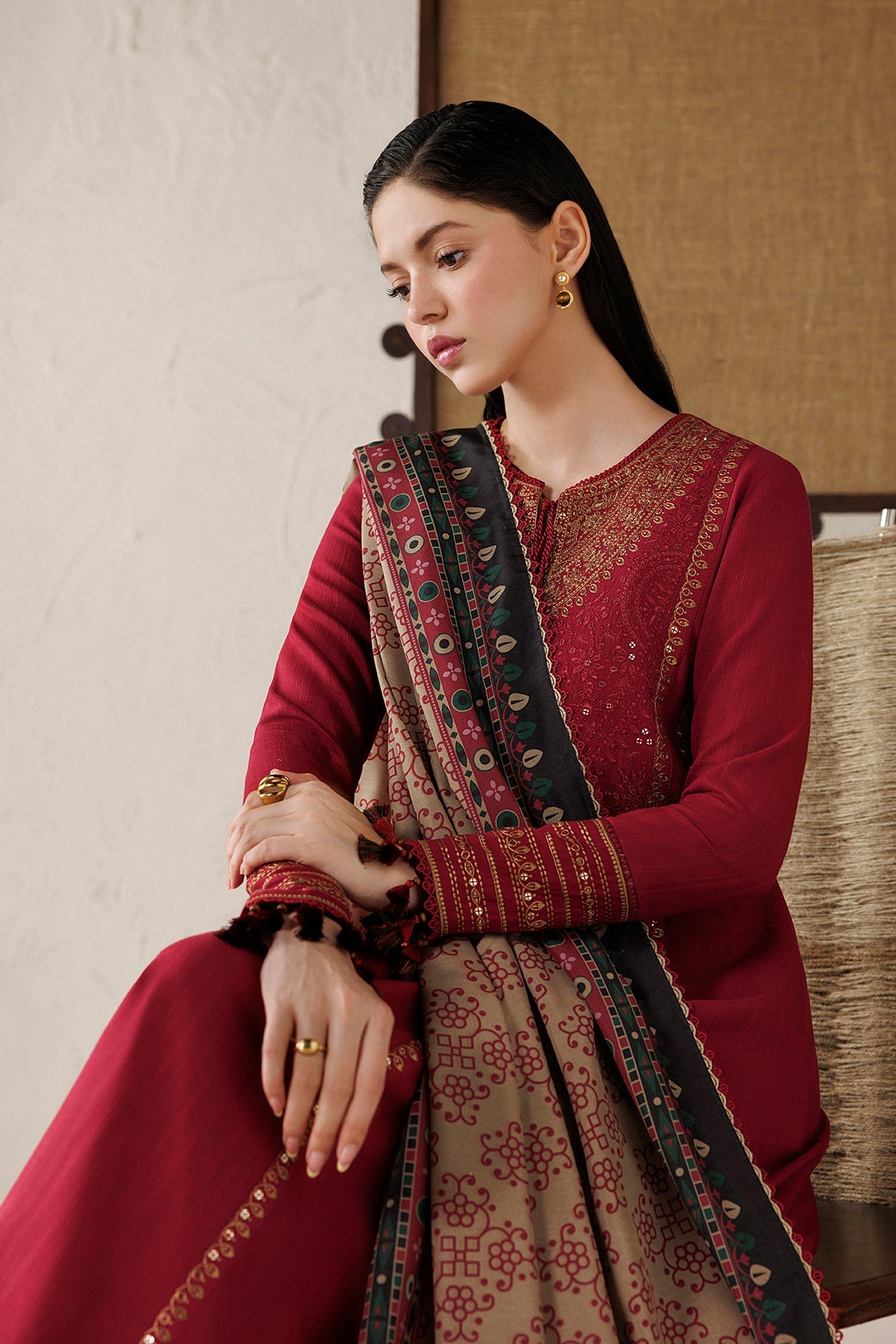 EMBROIDERED PREMIUM KHADDAR RTW-0252
