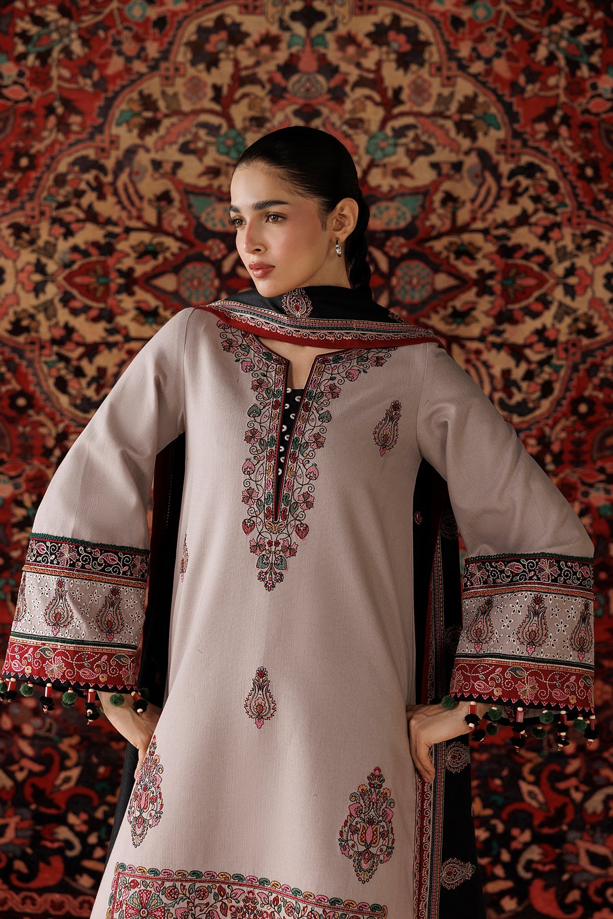 EMBROIDERED PREMIUM KHADDAR UW-0254