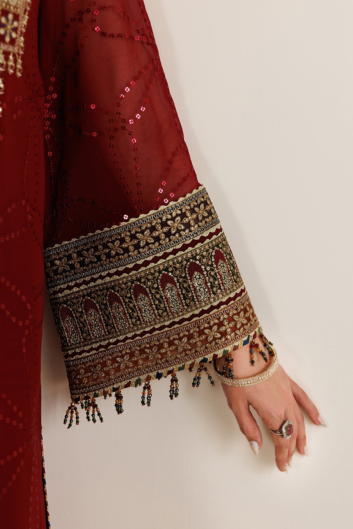 EMBROIDERED CHIFFON UC-3124