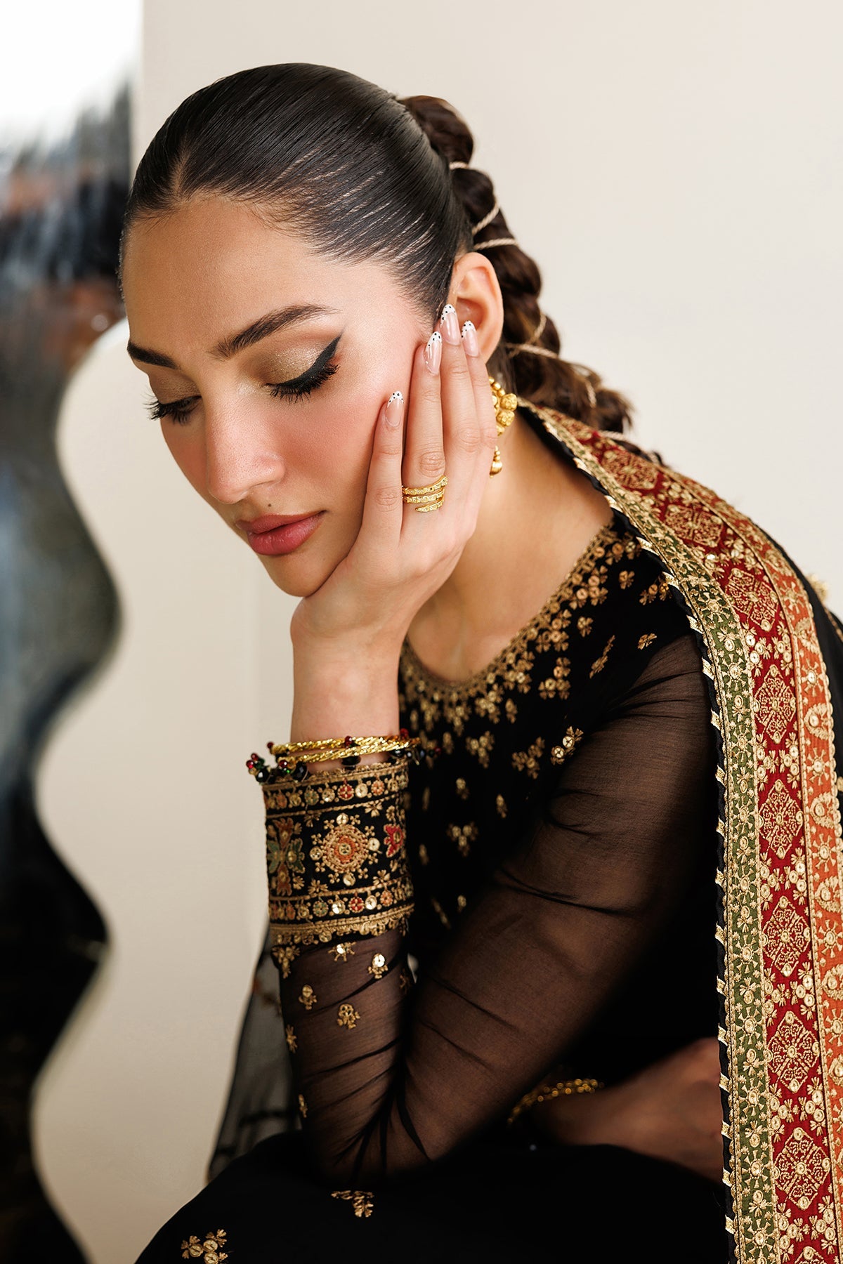 EMBROIDERED CHIFFON UC-3125