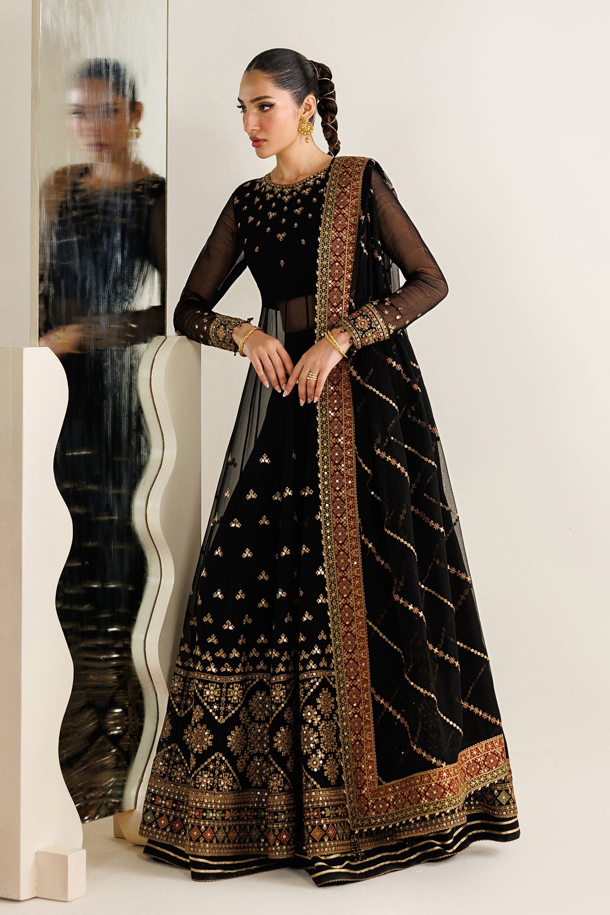 EMBROIDERED CHIFFON UC-3125