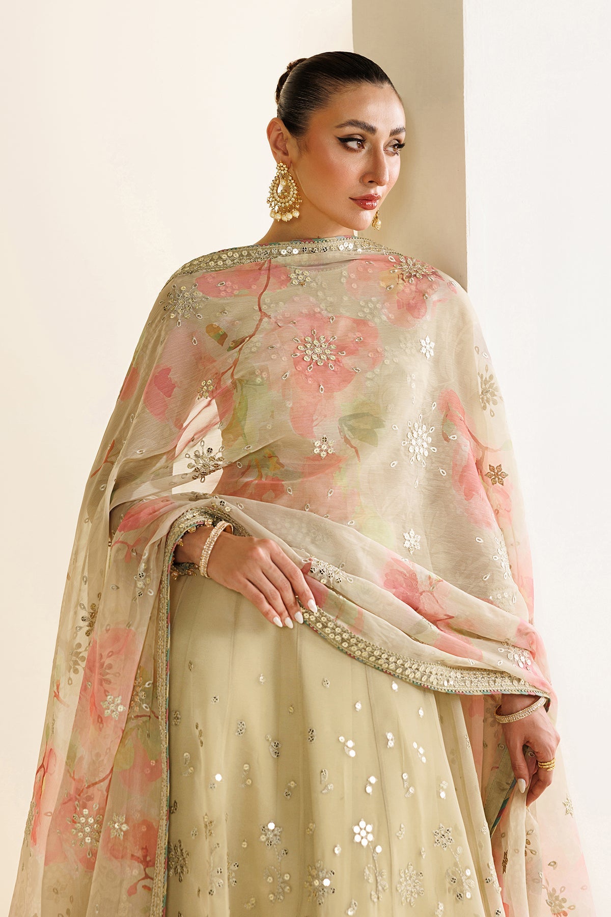 EMBROIDERED CHIFFON UC-3131