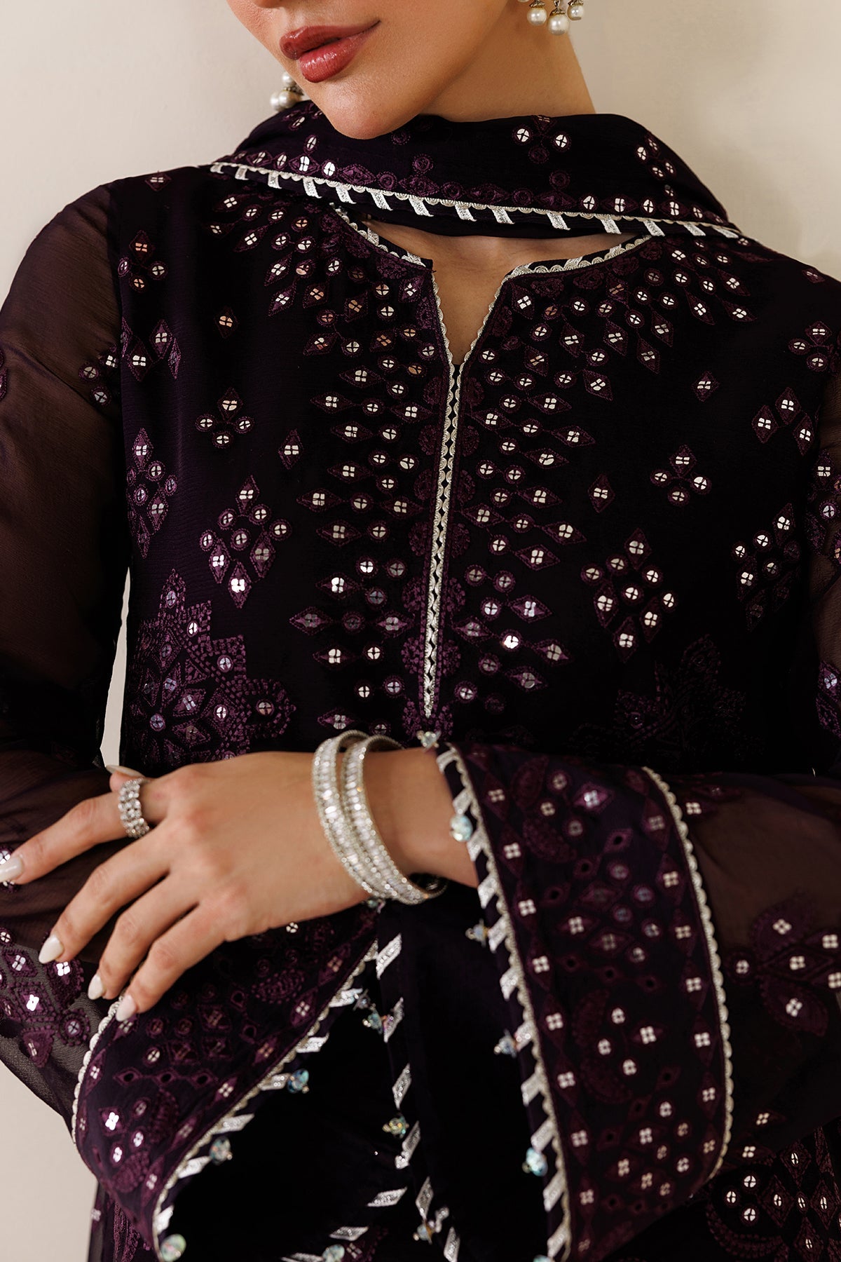 EMBROIDERED CHIFFON UC-3123