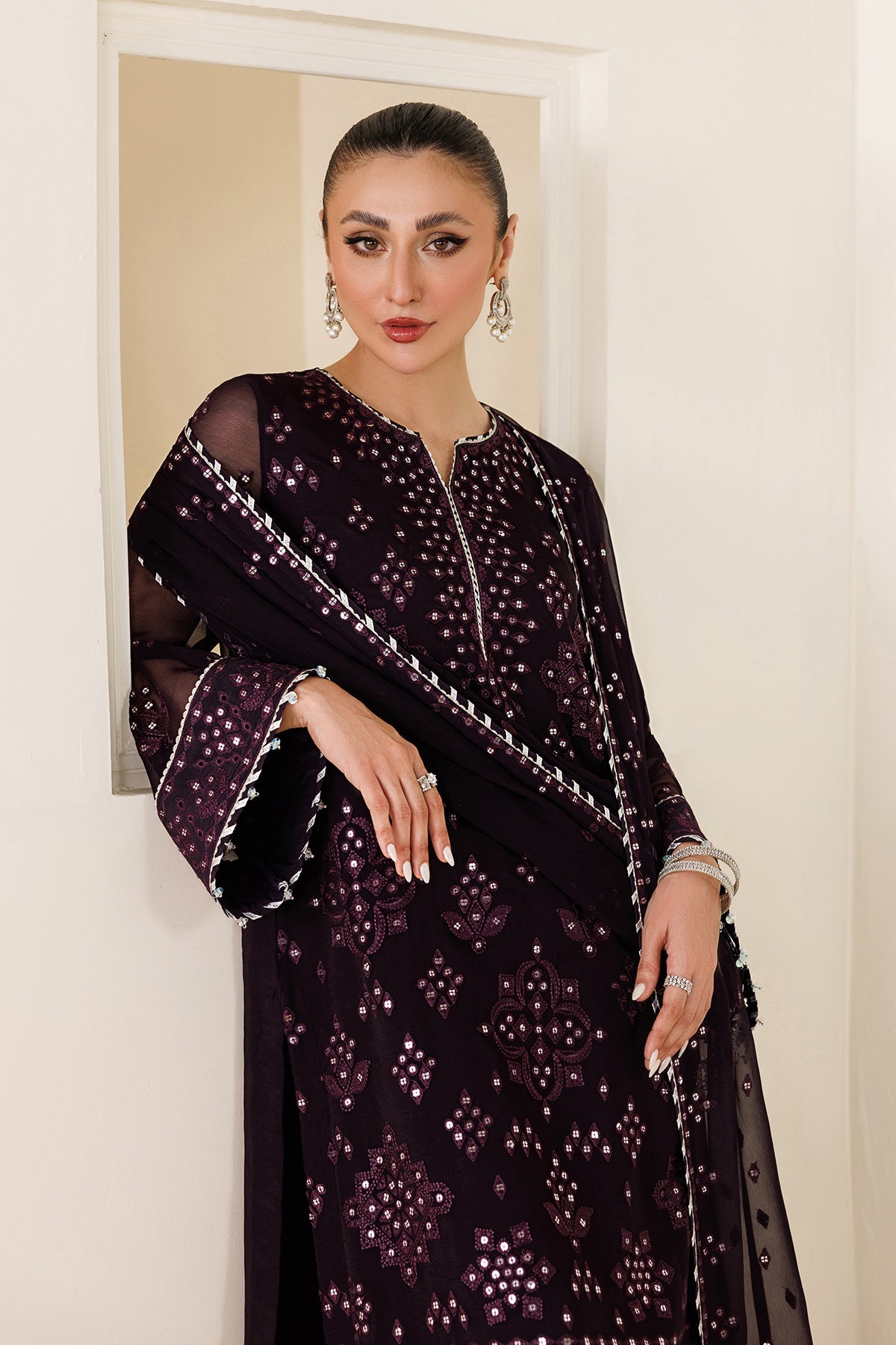 EMBROIDERED CHIFFON UC-3123