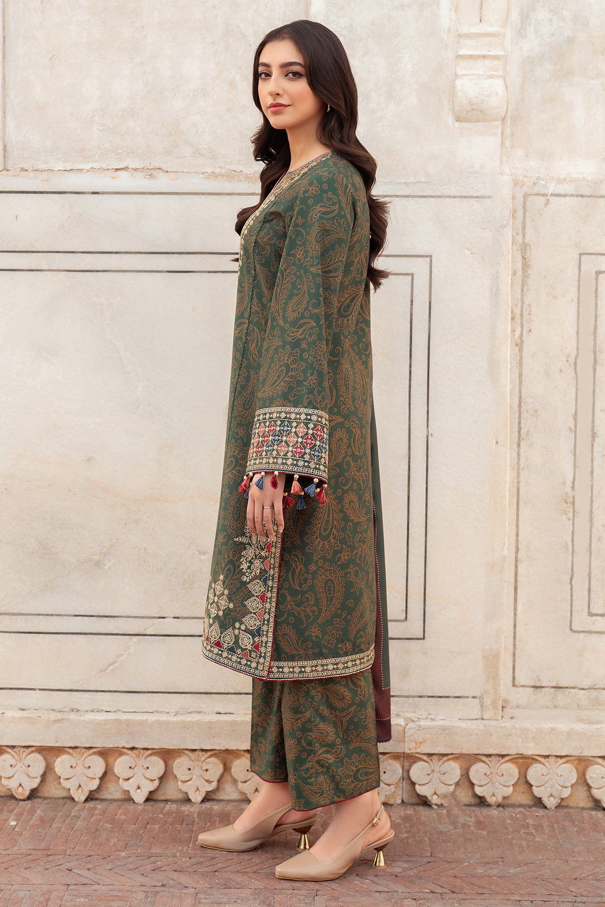 EMBROIDERED PREMIUM VISCOSE DW'24 D4