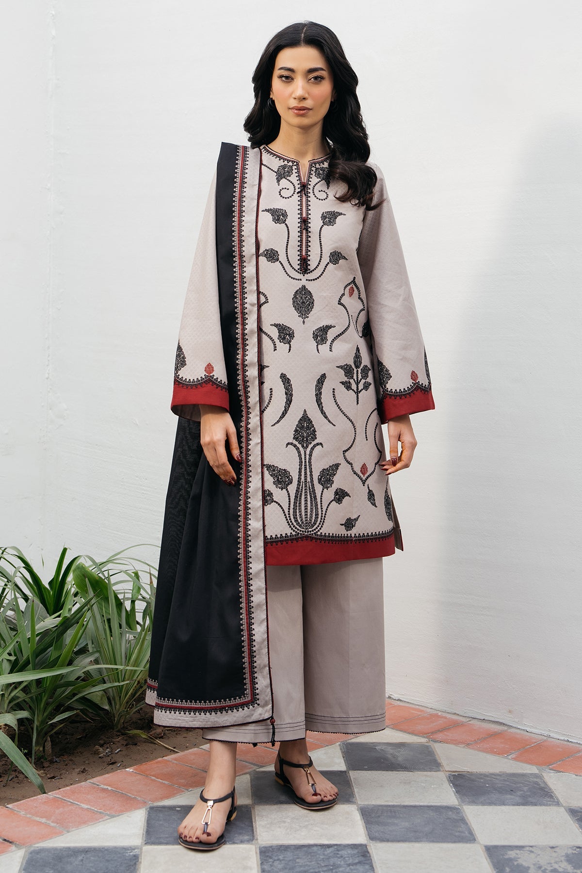 EMBROIDERED DOBBY LAWN USE-9178