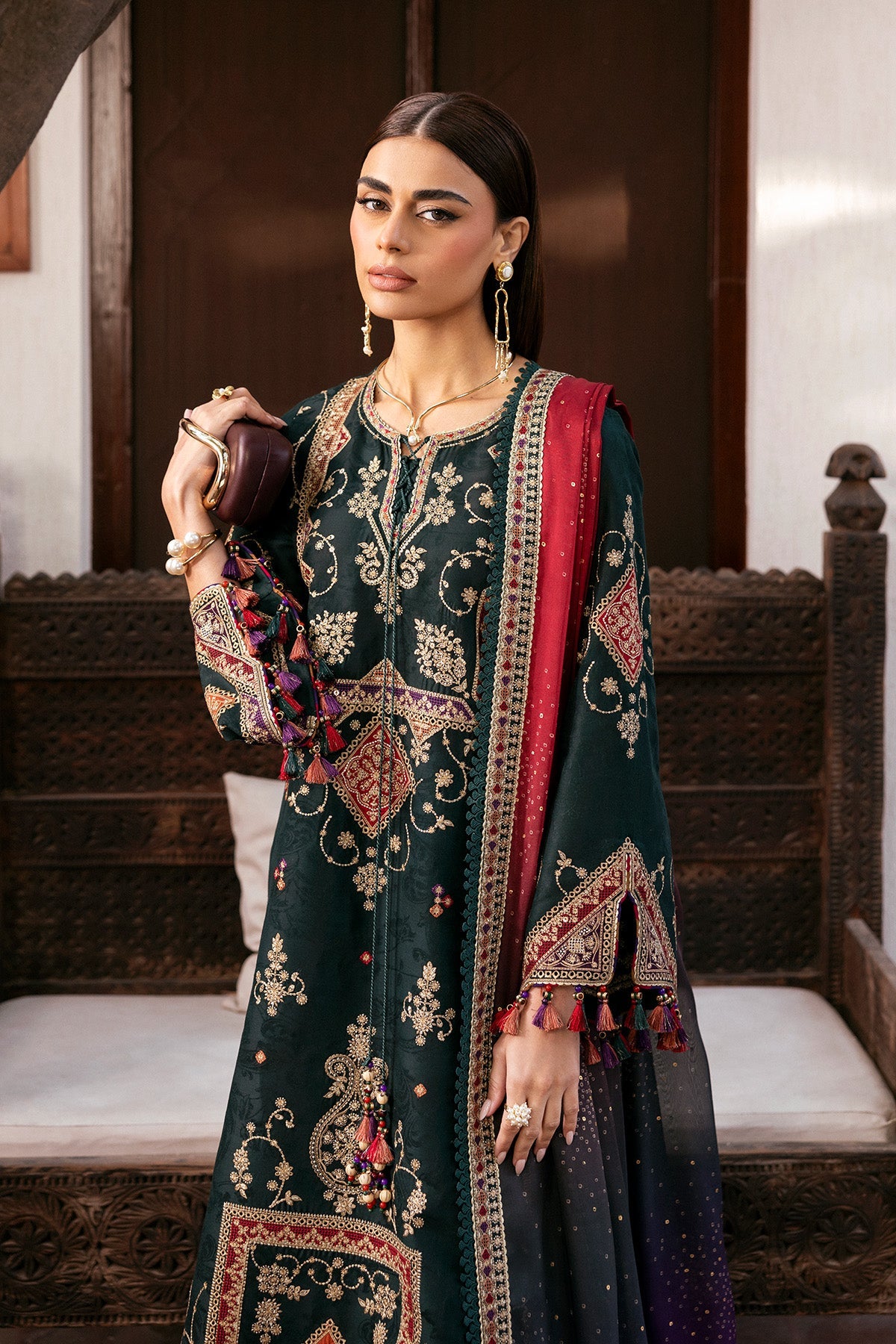 Embroidered Luxury Lawn SL26-D03