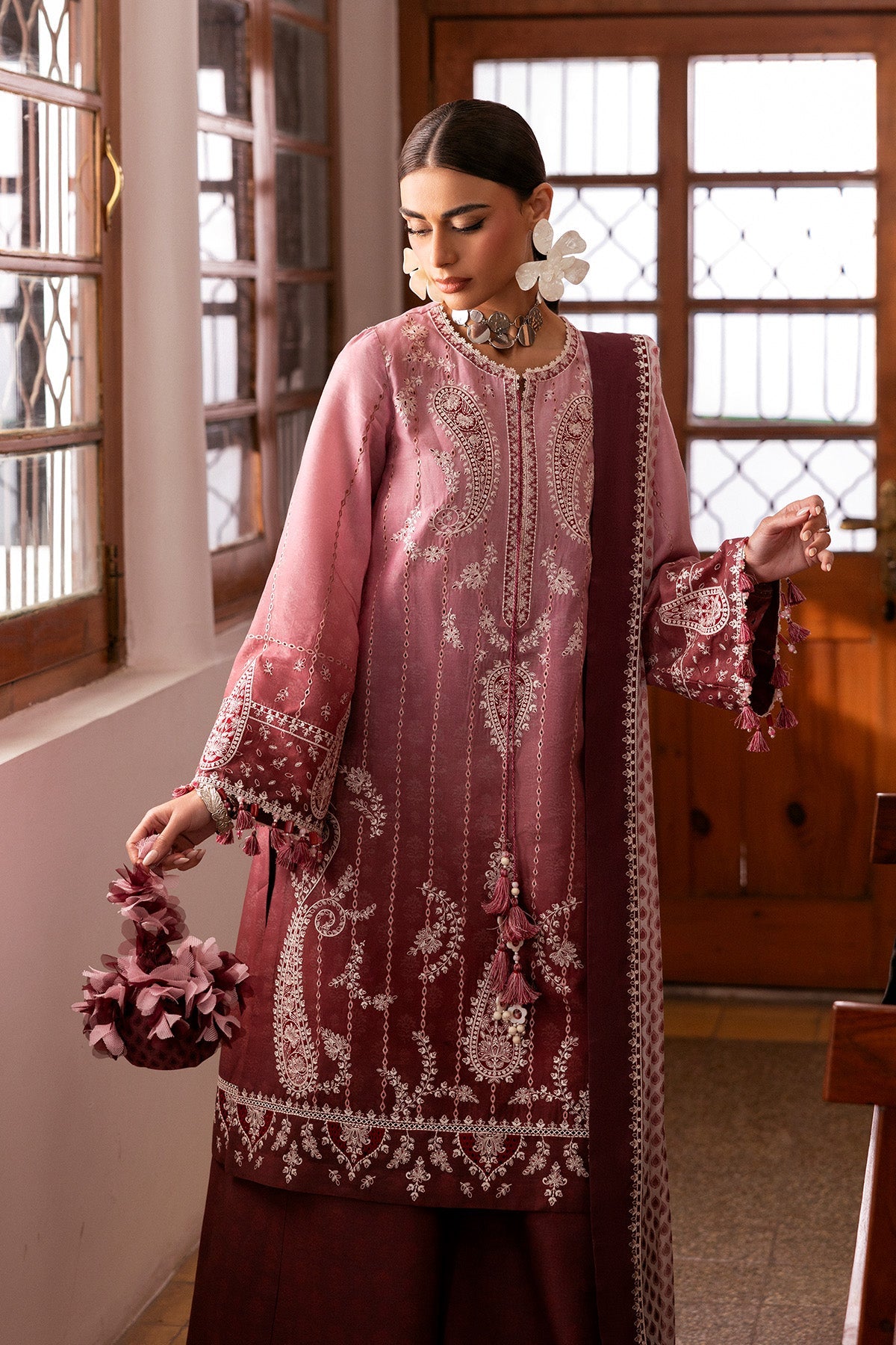 Embroidered Luxury Lawn SL26-D08