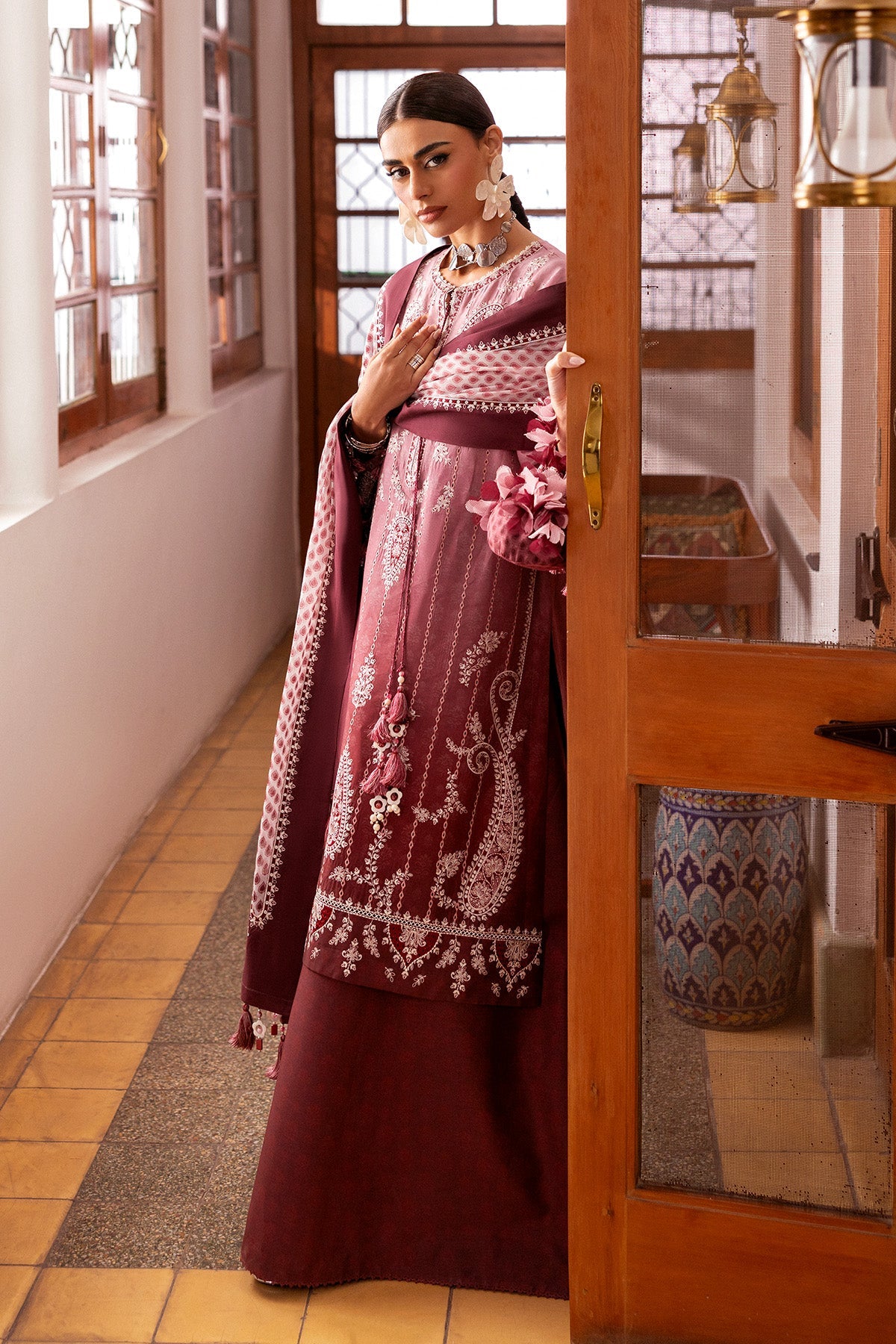 Embroidered Luxury Lawn SL26-D08