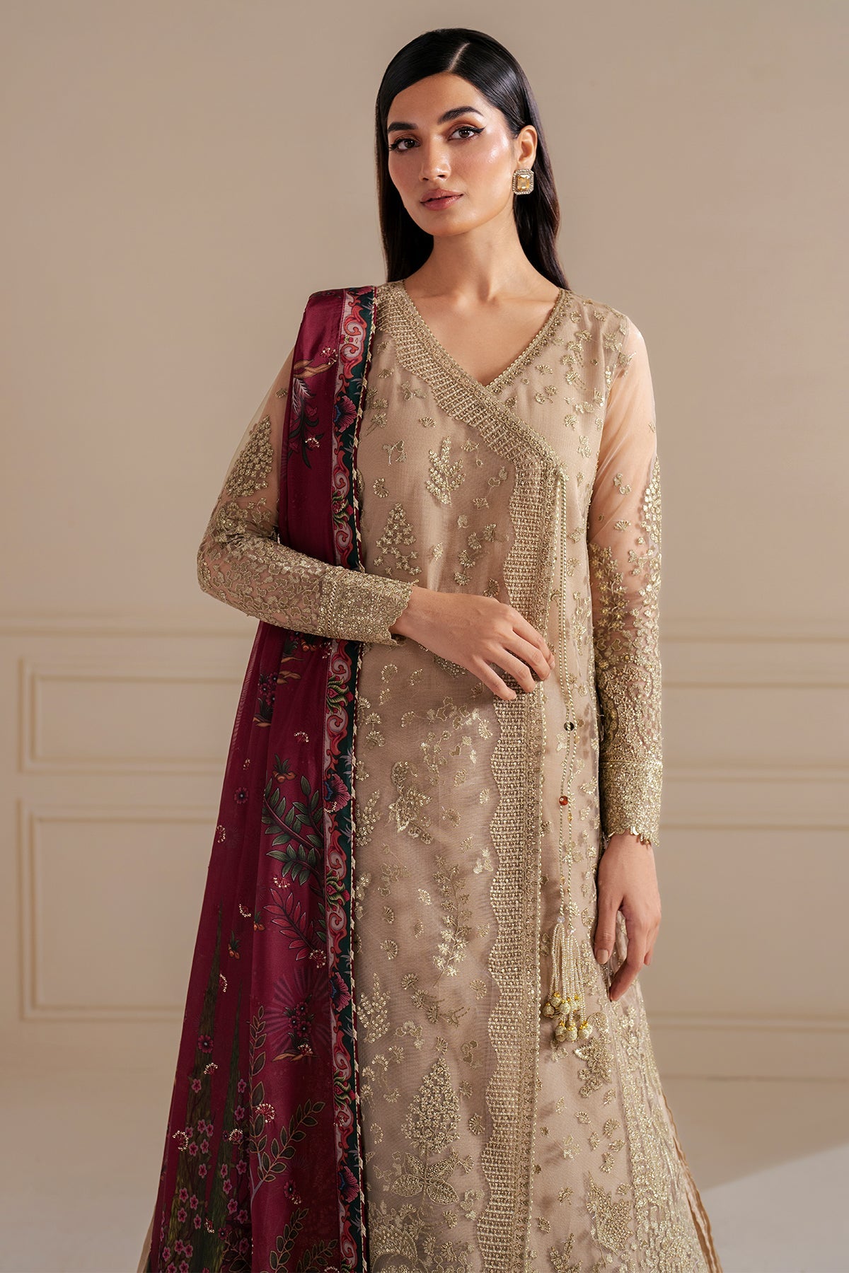 EMBROIDERED NET UN-4022