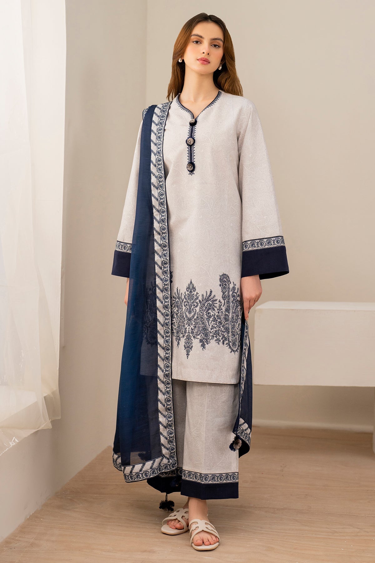 EMBROIDERED LAWN RTW-1316