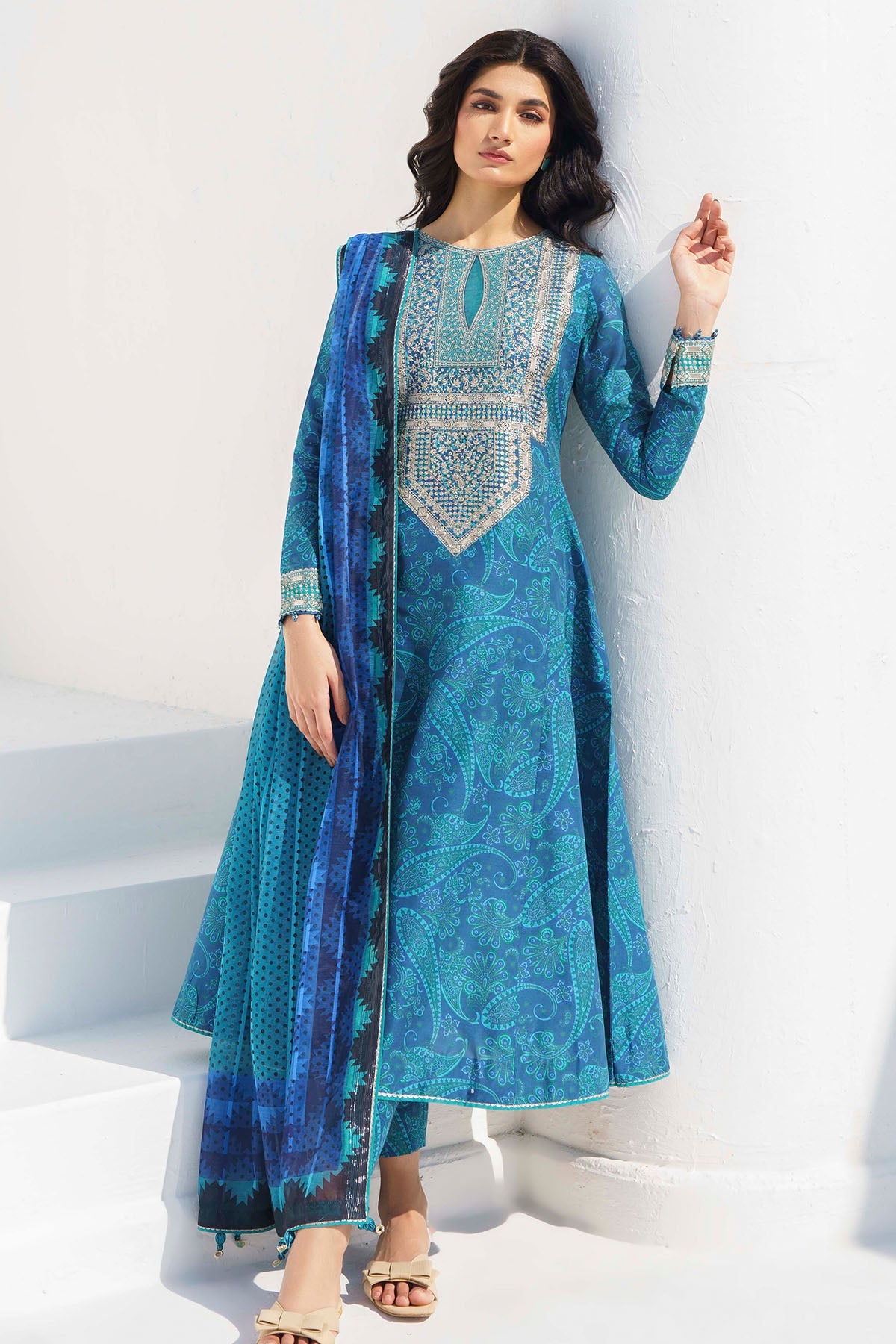 EMBROIDERED LAWN RTW-1308