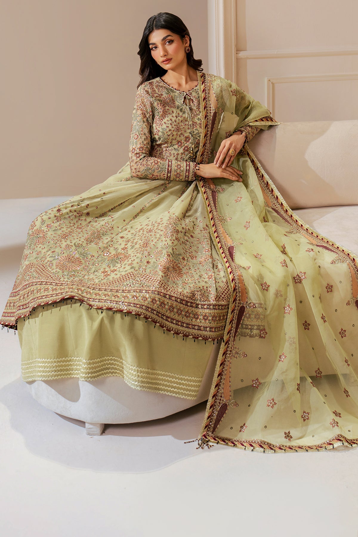 wedding chiffon dress