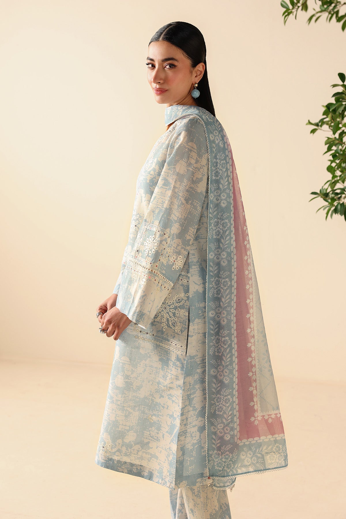 EMBROIDERED LAWN USE-9328
