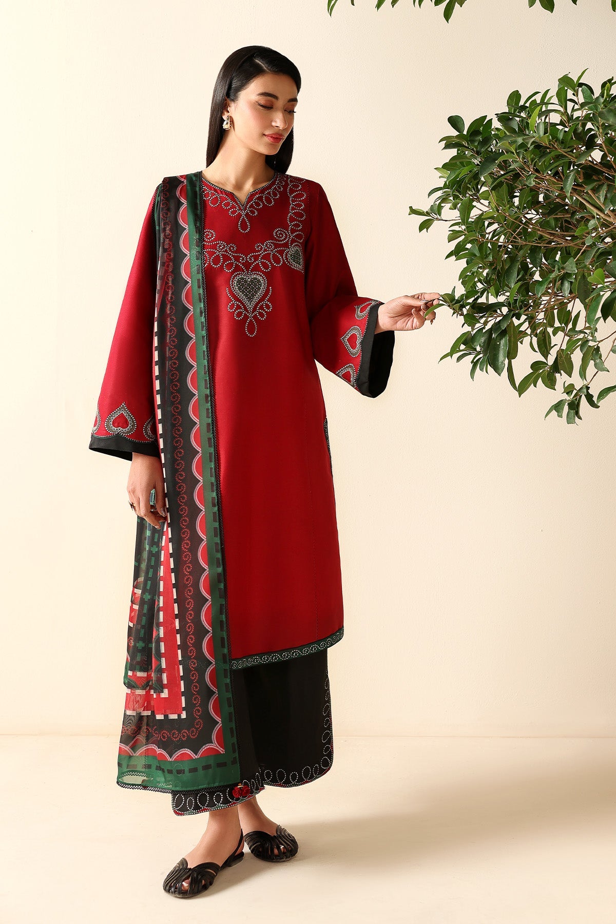 EMBROIDERED LAWN USE-9279